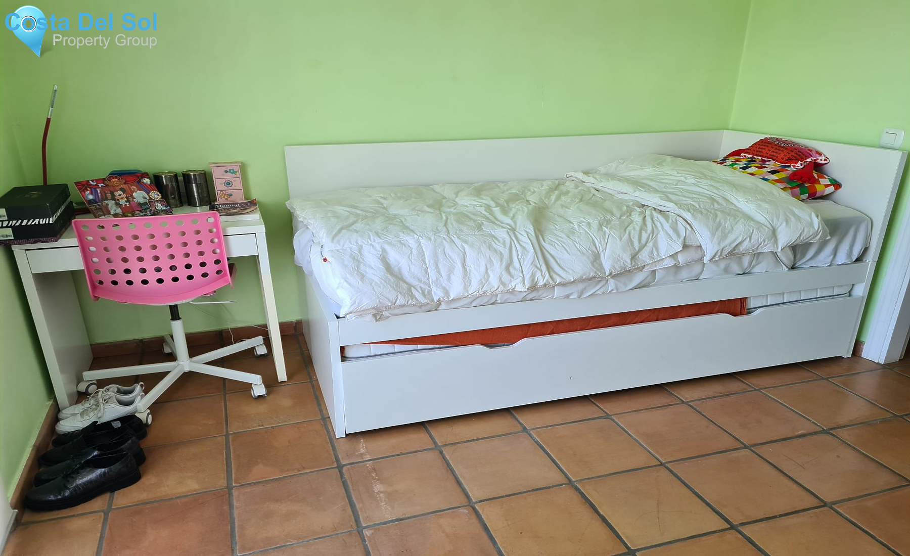 Townhouse in The Golden Mile-1216422