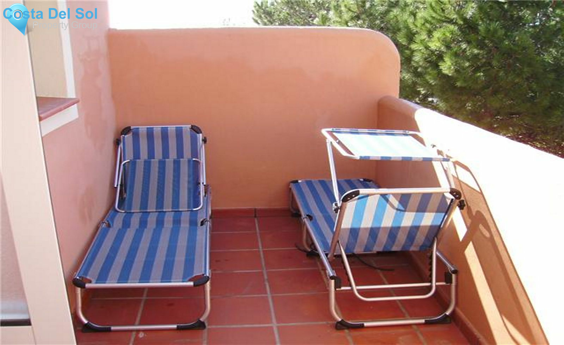 Townhouse in The Golden Mile-1216417