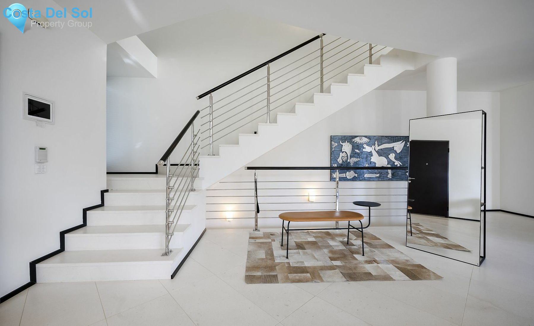 Townhouse in The Golden Mile-1531065