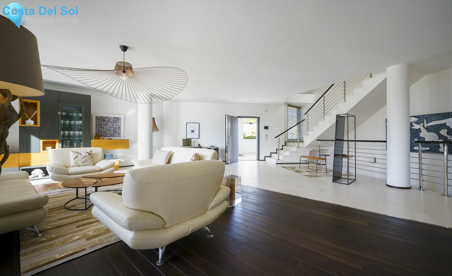 Townhouse in The Golden Mile-1531066