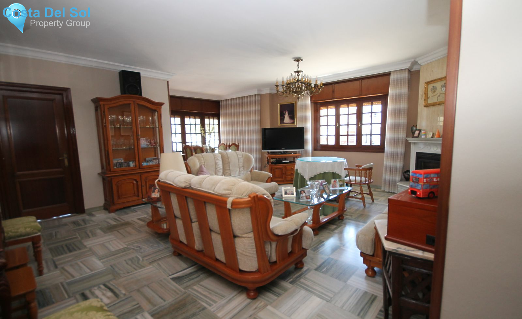 Townhouse in Vélez-Málaga-1217113