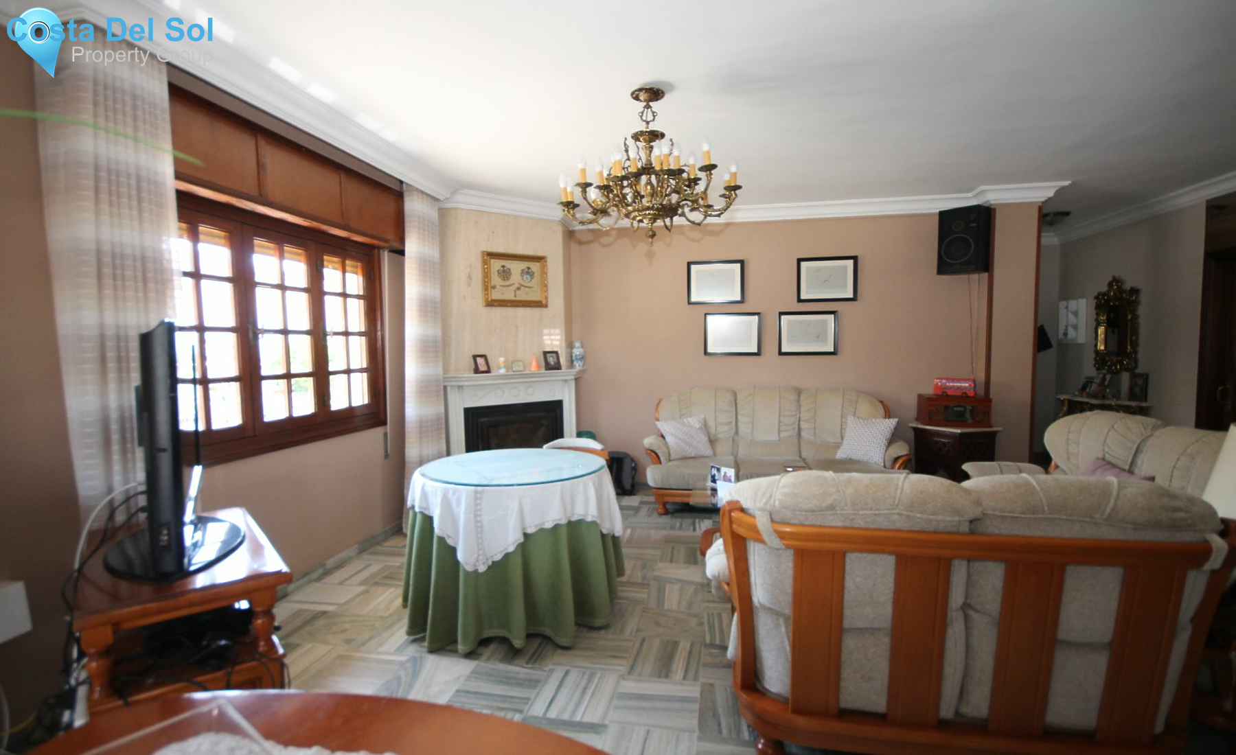 Townhouse in Vélez-Málaga-1217116