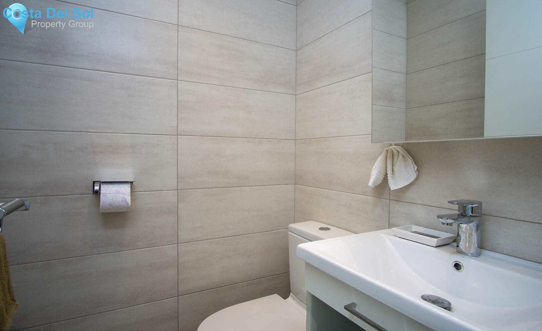 Apartment Complex in Elviria-1170874