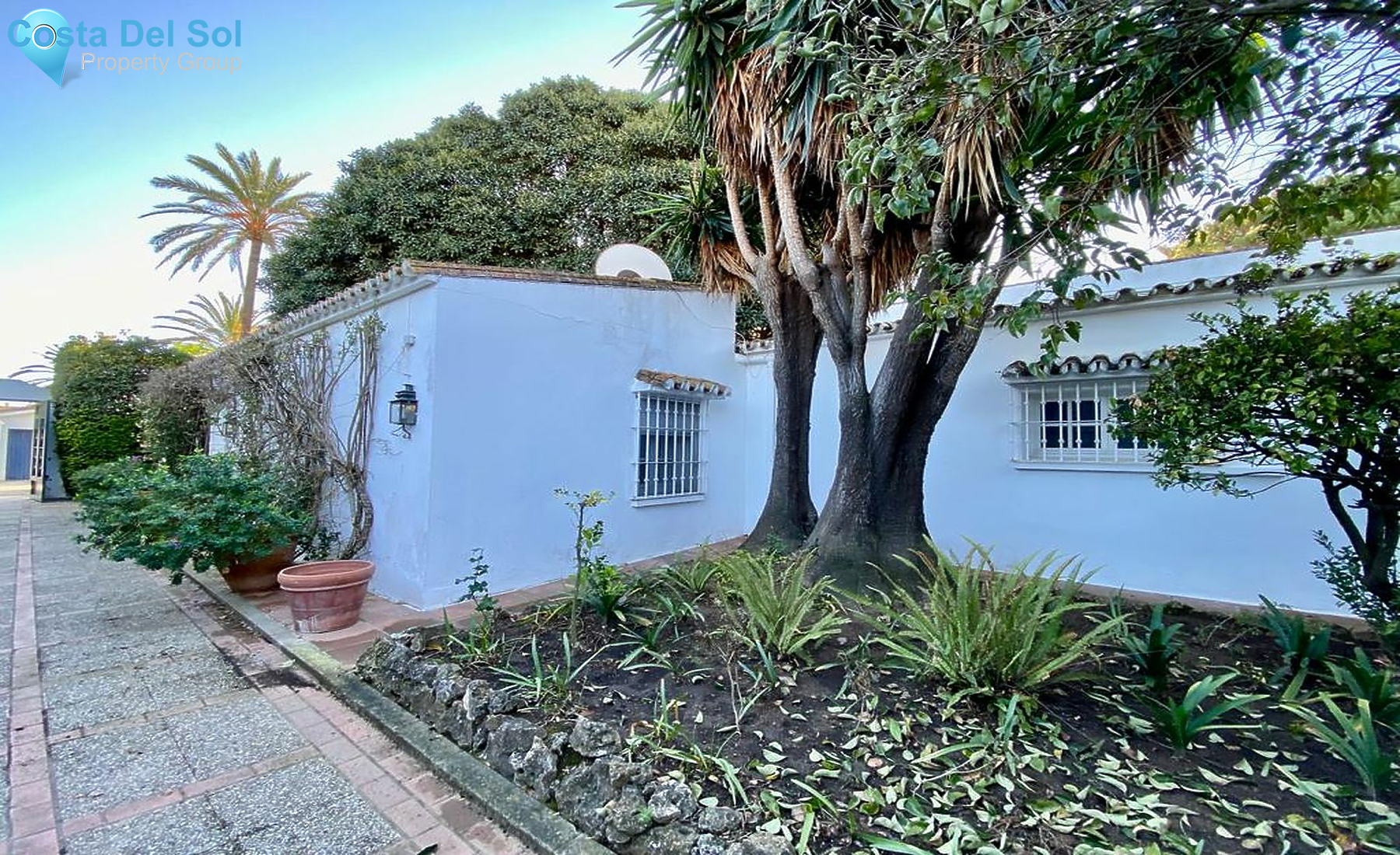 Bungalow in Estepona-1142888