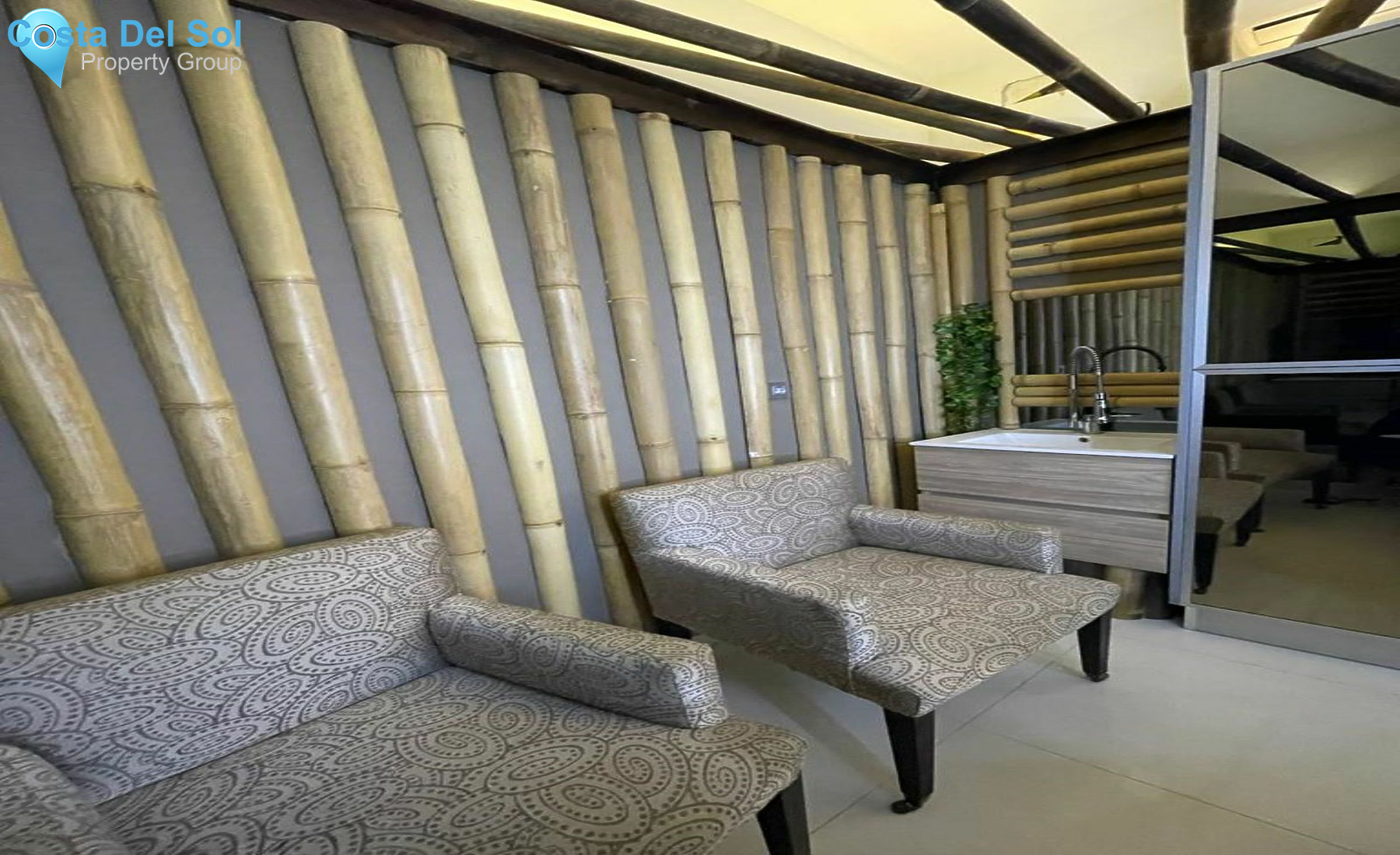 Commercial Premises in Puerto Banús-1484345