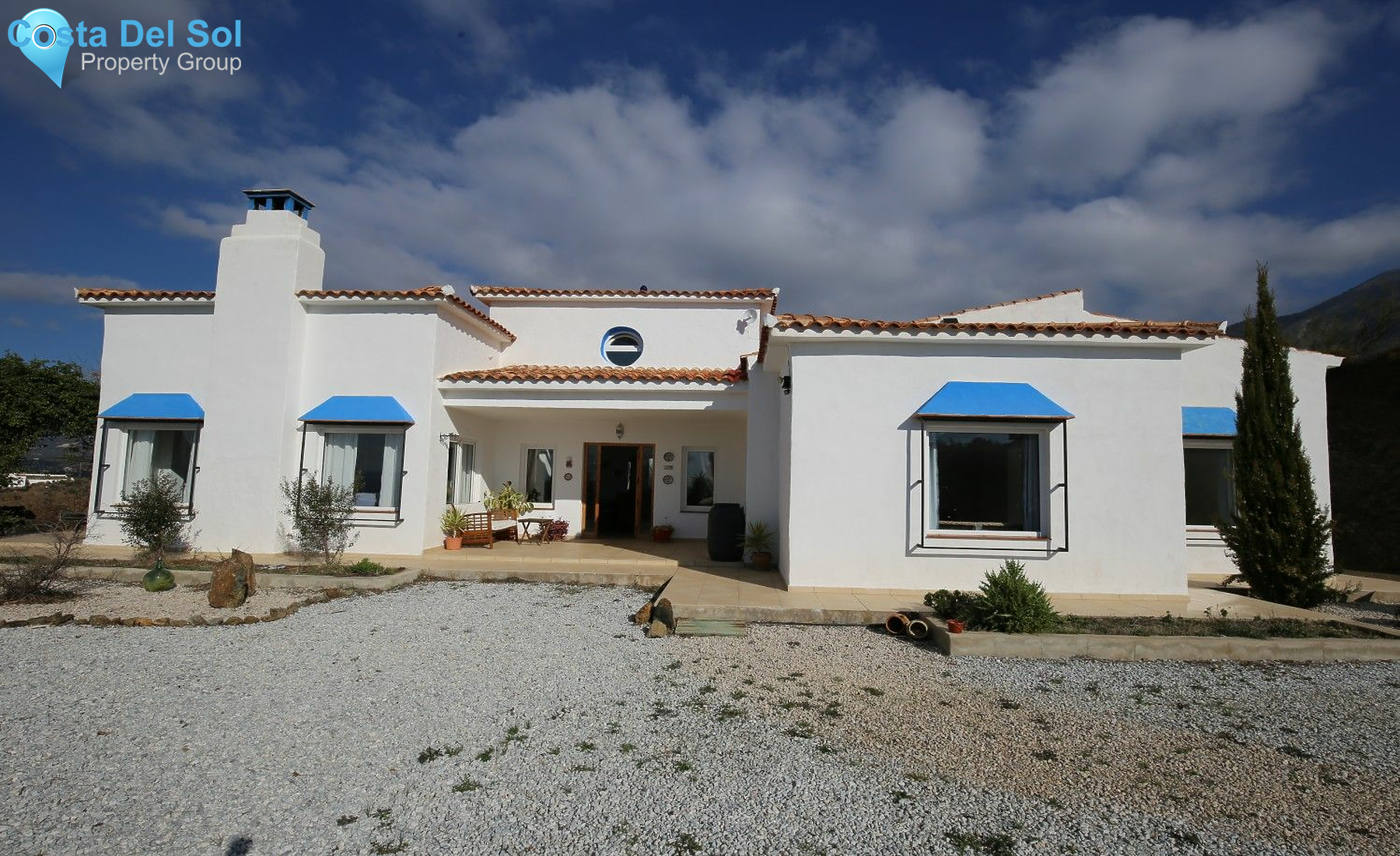 Detached Villa in Alcaucín