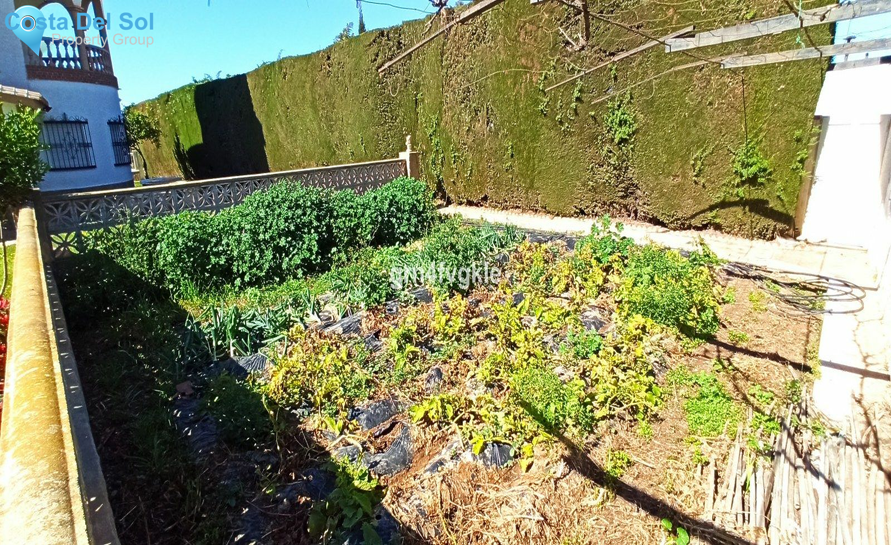 Detached Villa in Algorrobo Costa-1184297