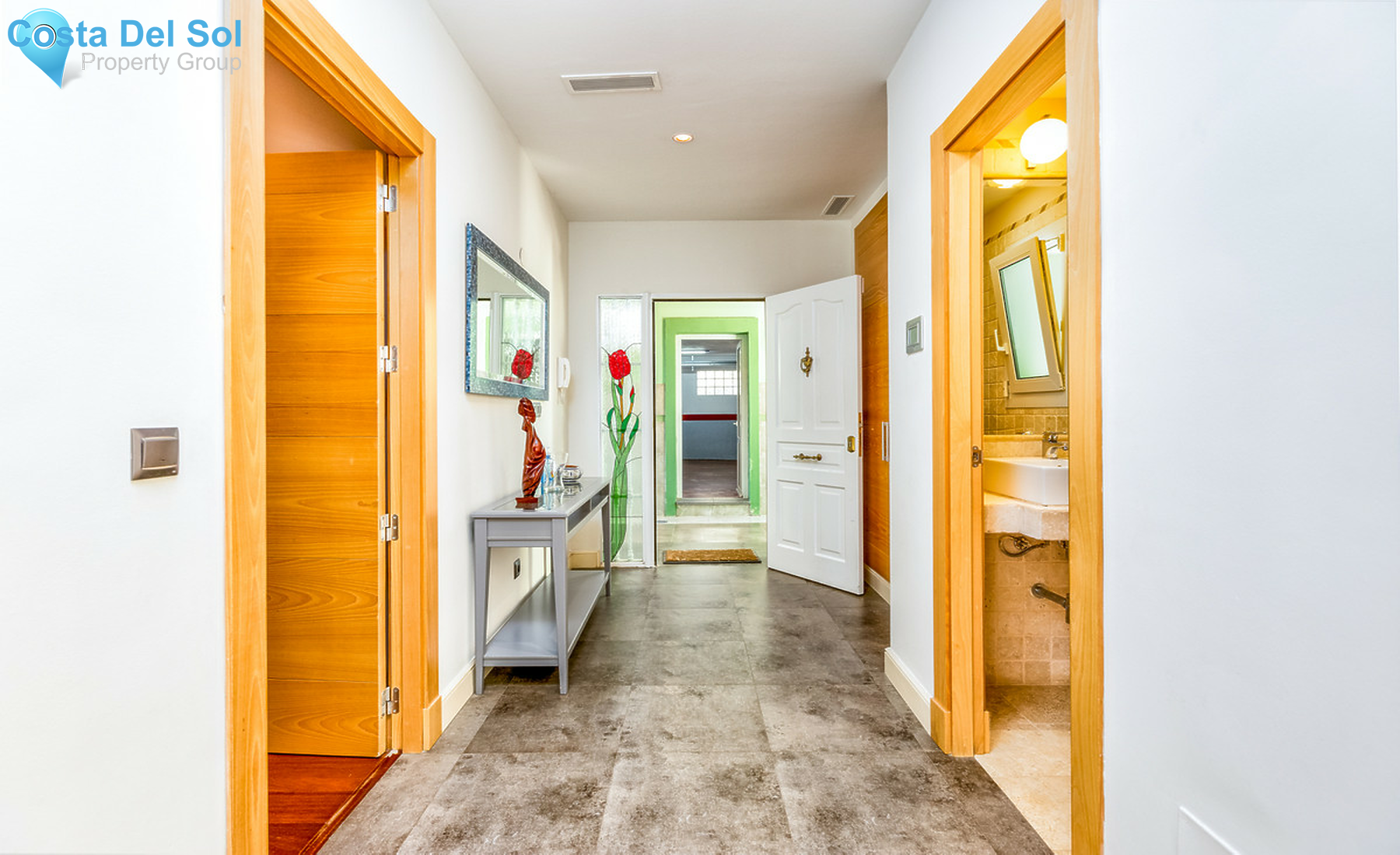 Detached Villa in Alhaurín de la Torre-726495