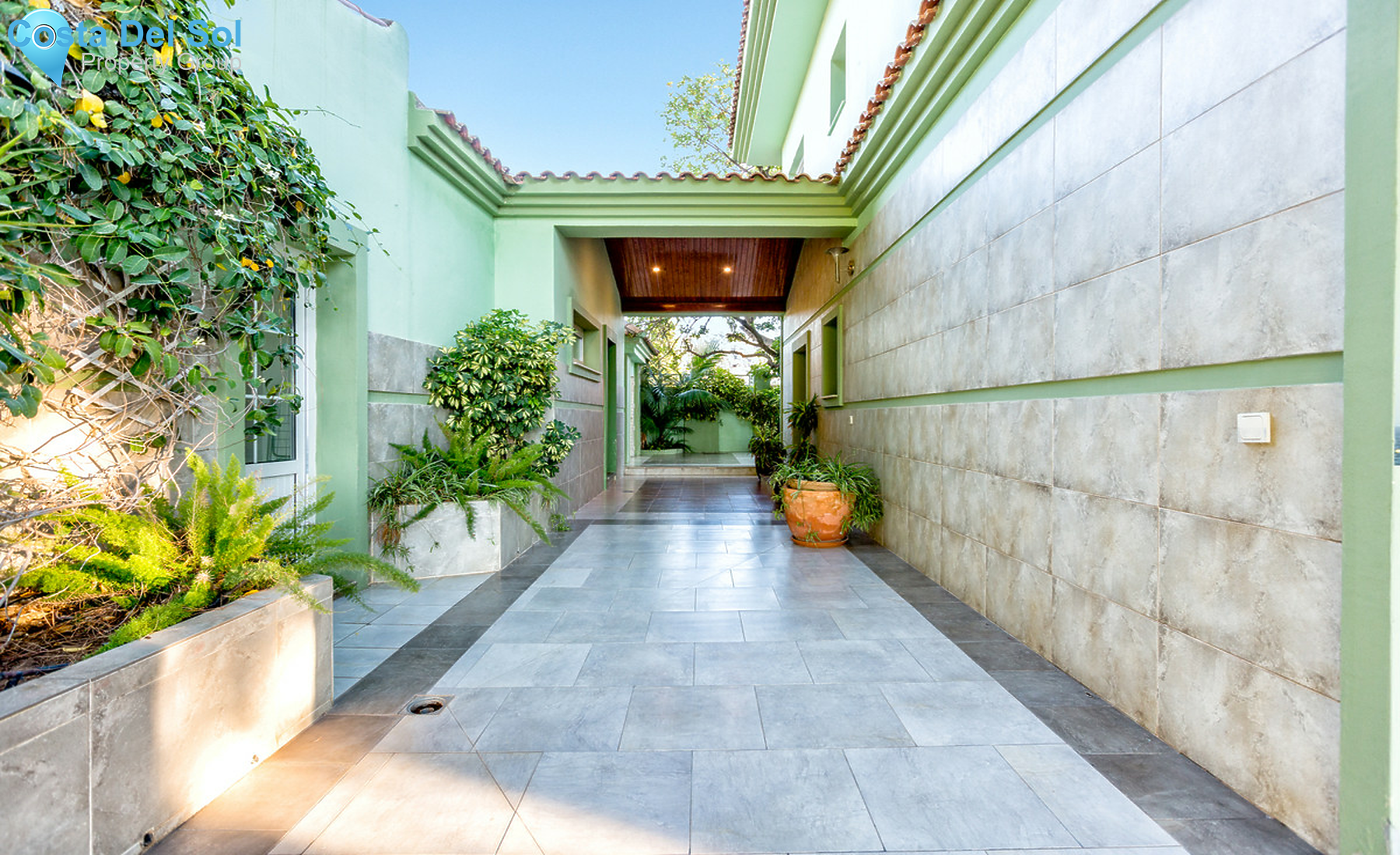 Detached Villa in Alhaurín de la Torre-726488