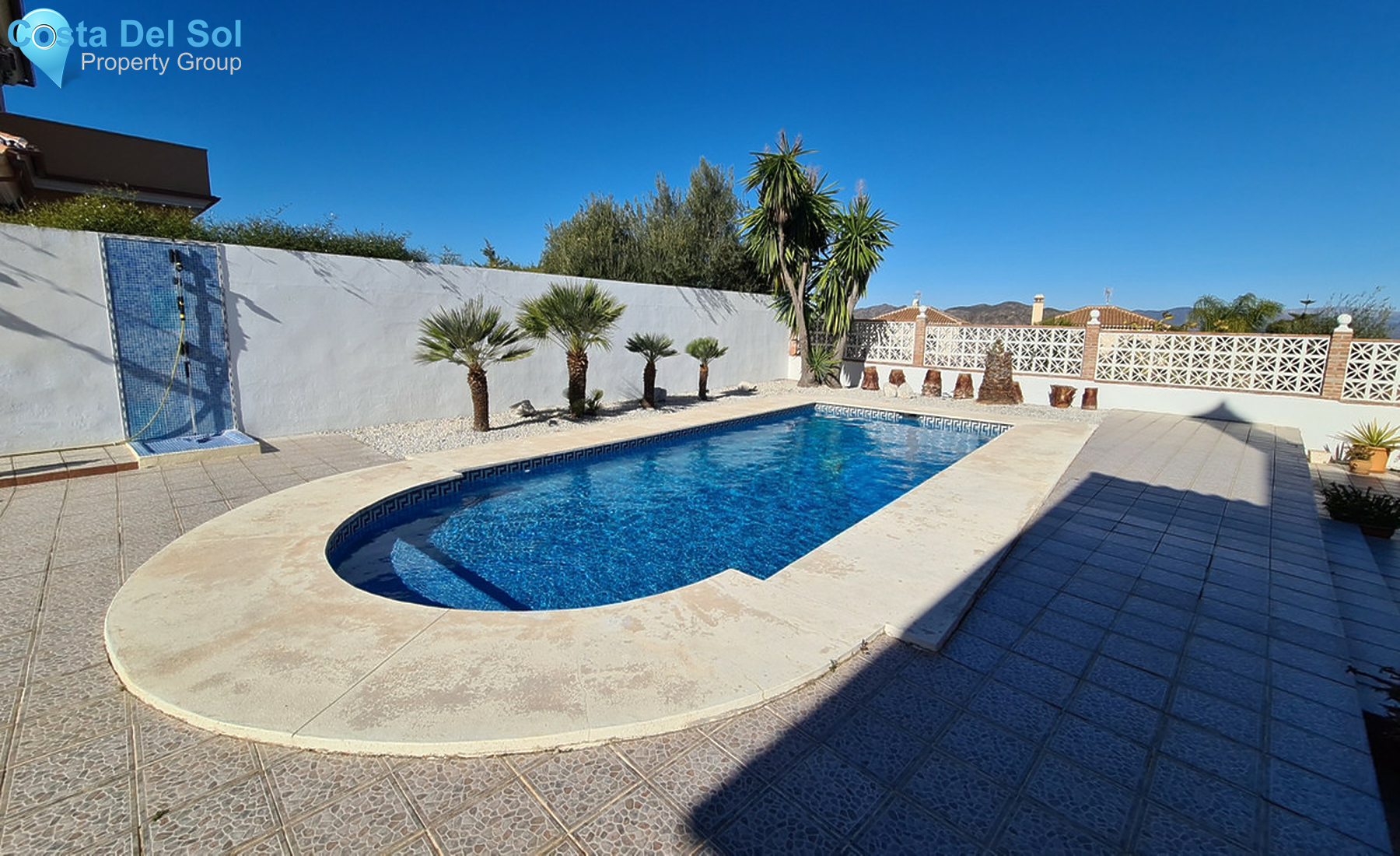 Detached Villa in Alhaurín de la Torre-692766