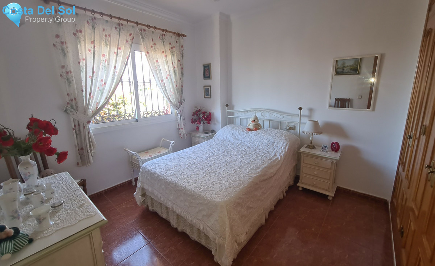 Detached Villa in Alhaurín de la Torre-692754