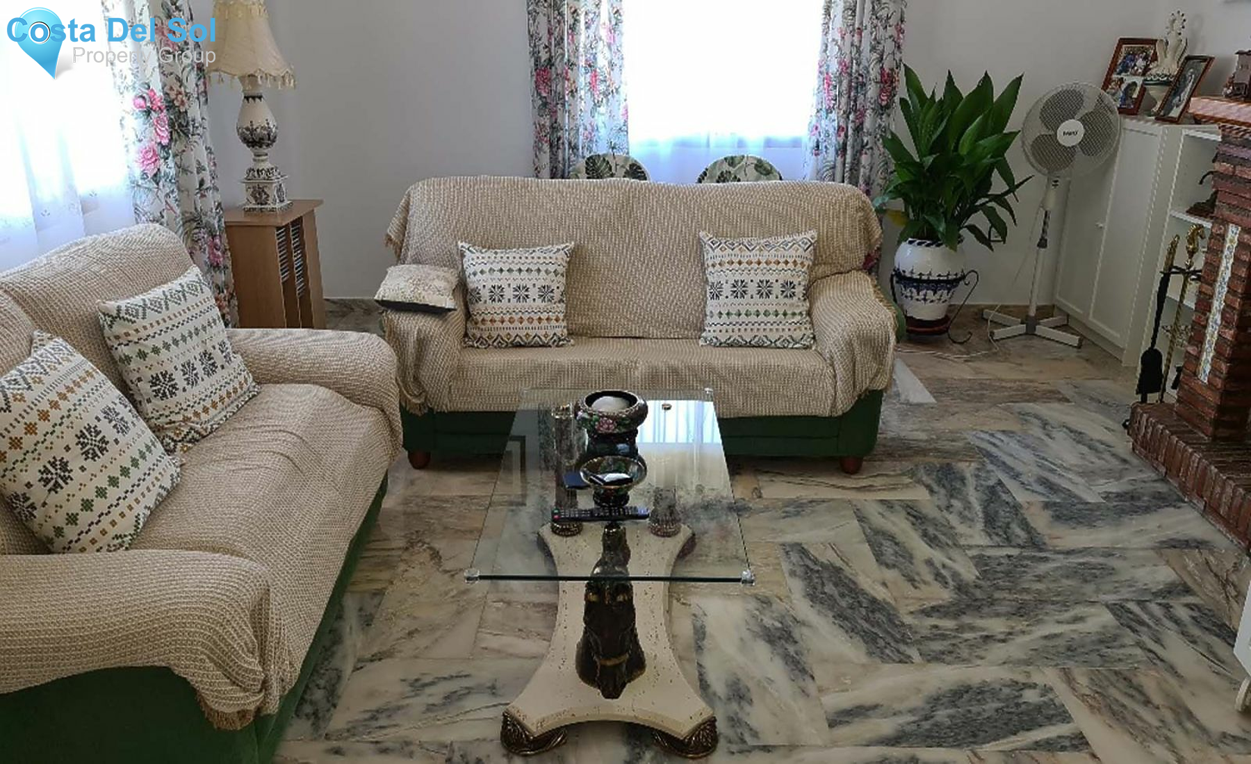 Detached Villa in Alhaurín de la Torre-1133110
