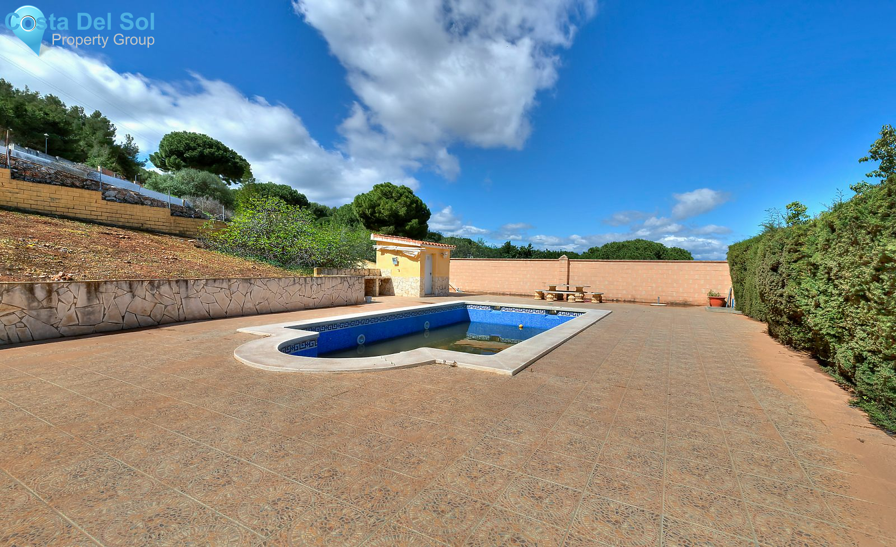 Detached Villa in Alhaurín de la Torre-1150879