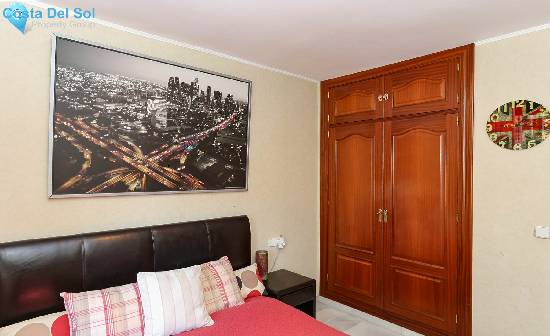 Detached Villa in Alhaurín de la Torre-1216649