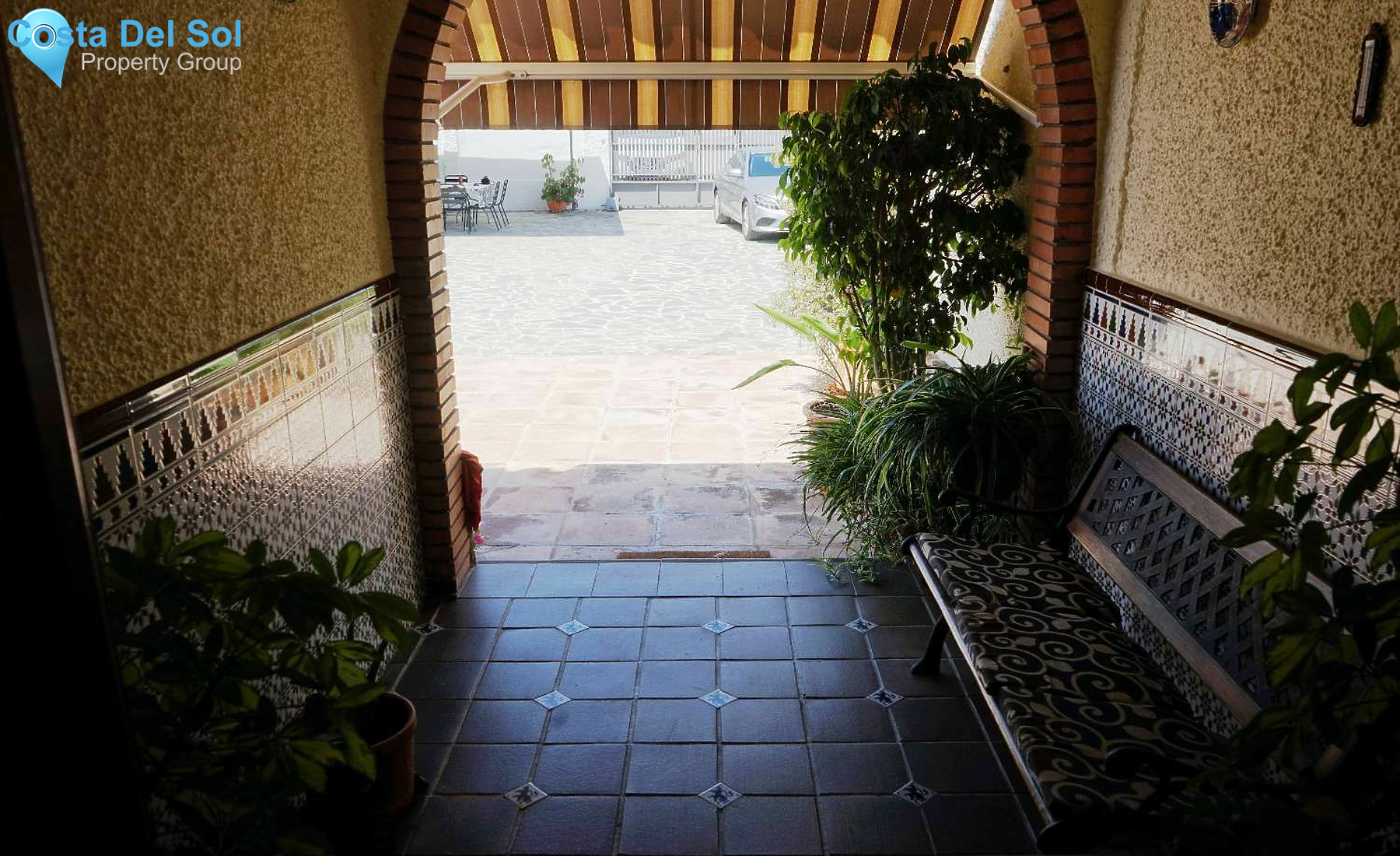 Detached Villa in Alhaurín de la Torre-1226252