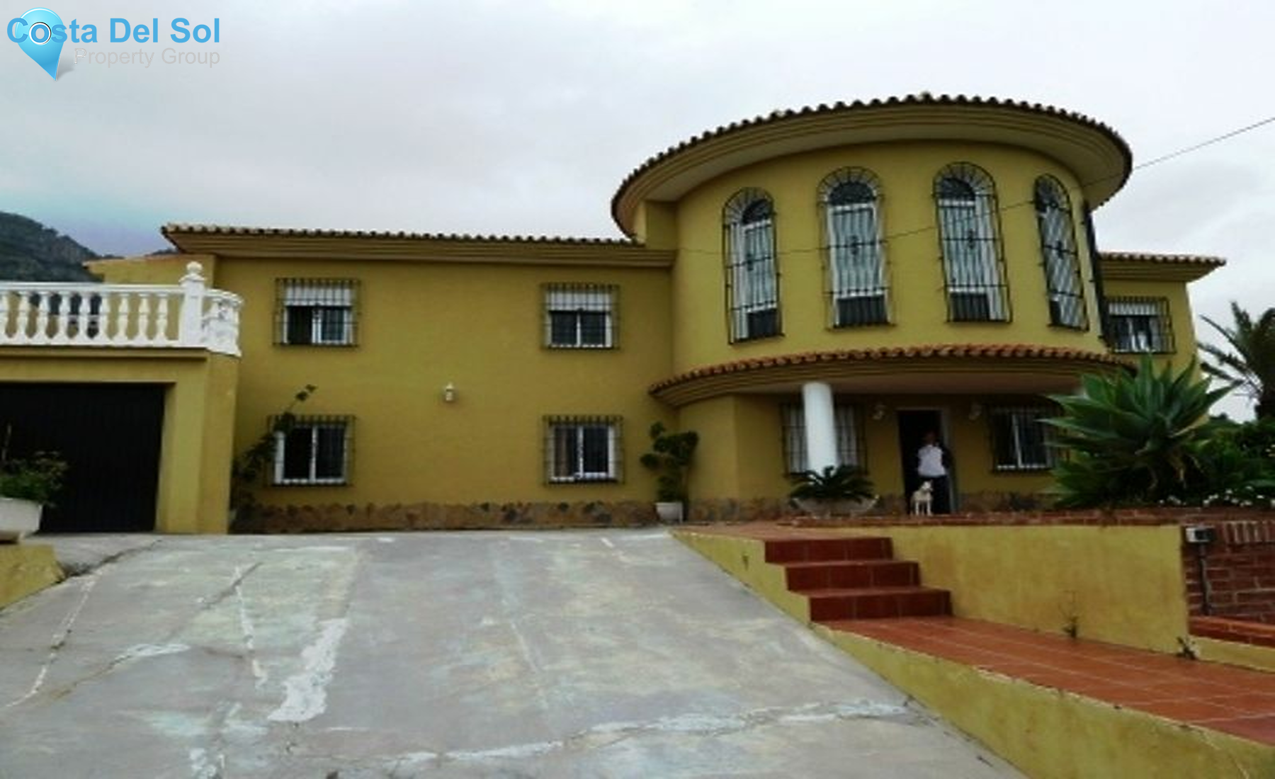 Detached Villa in Alhaurín de la Torre-1226502