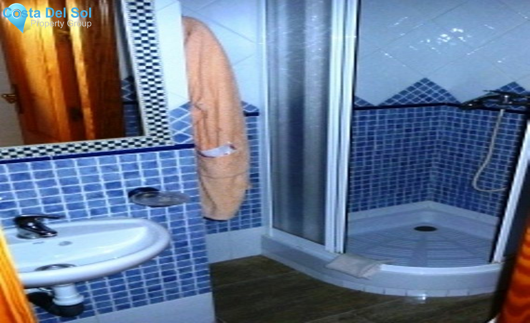 Detached Villa in Alhaurín de la Torre-1226512