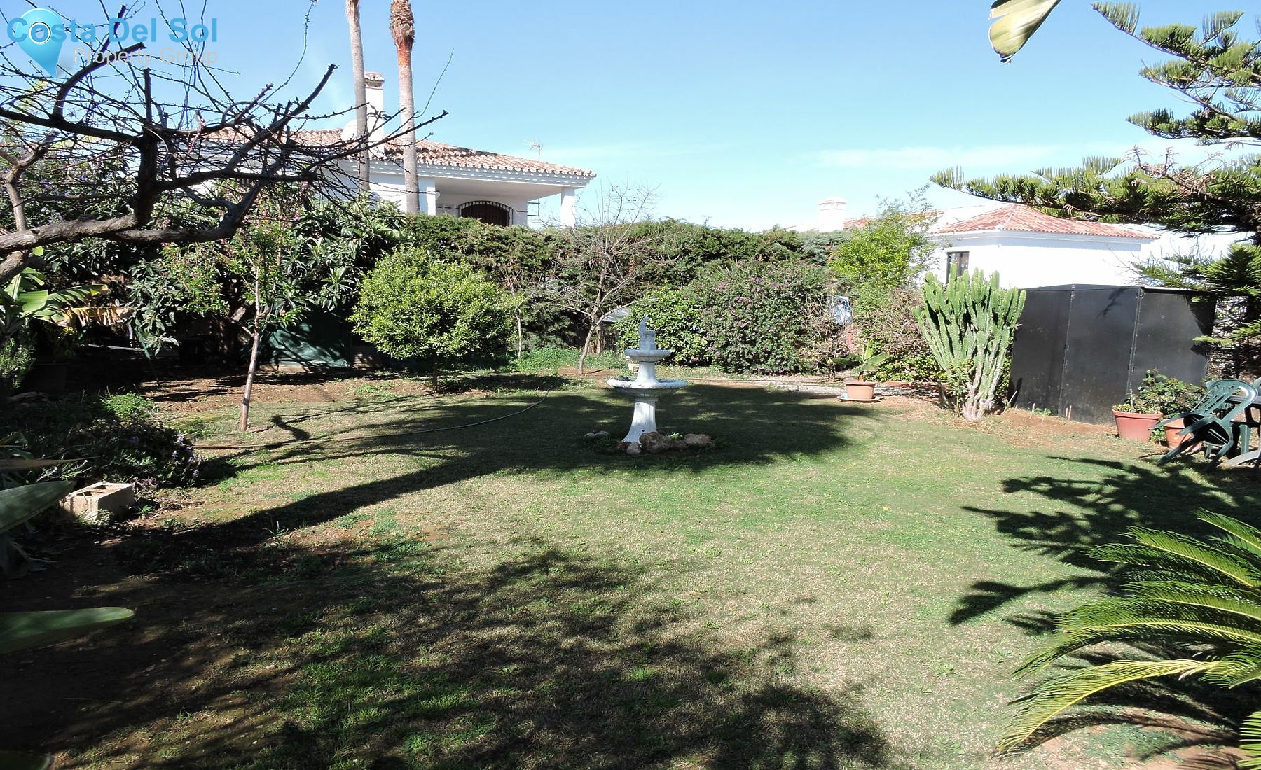 Detached Villa in Alhaurín de la Torre-1425560