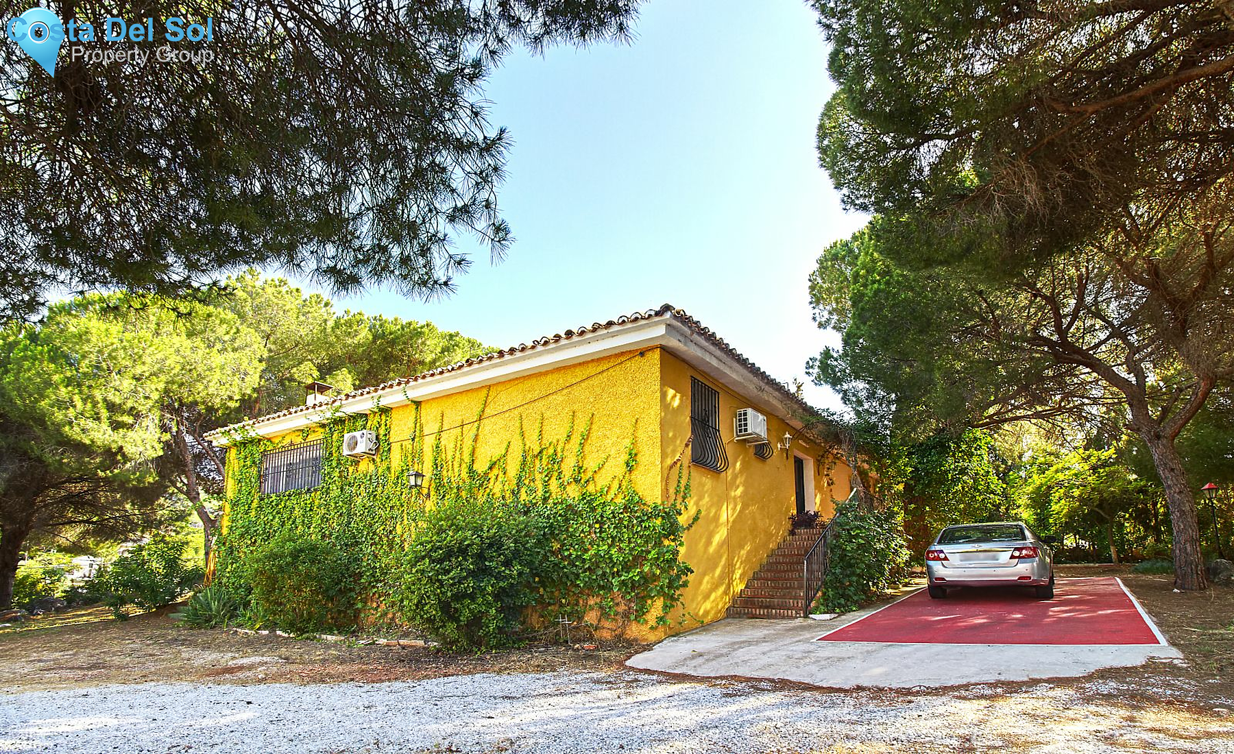 Detached Villa in Alhaurín de la Torre-1465717