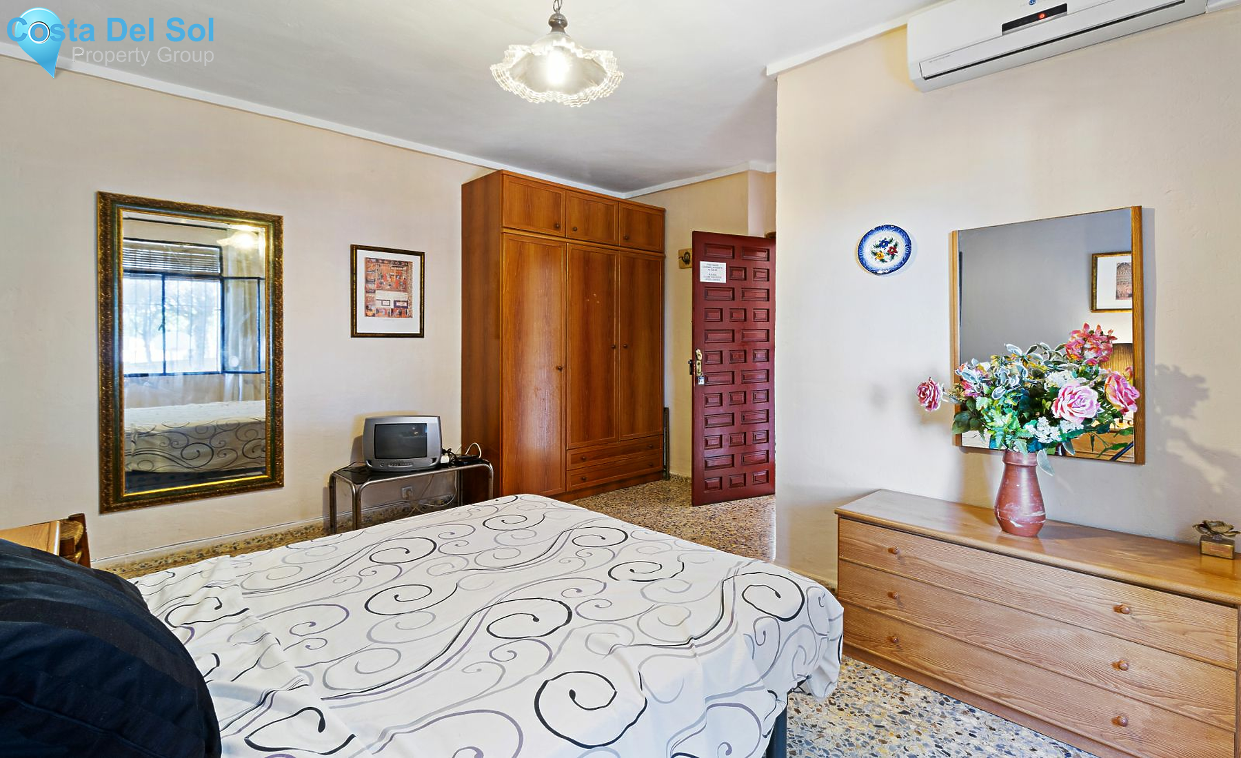 Detached Villa in Alhaurín de la Torre-1465710