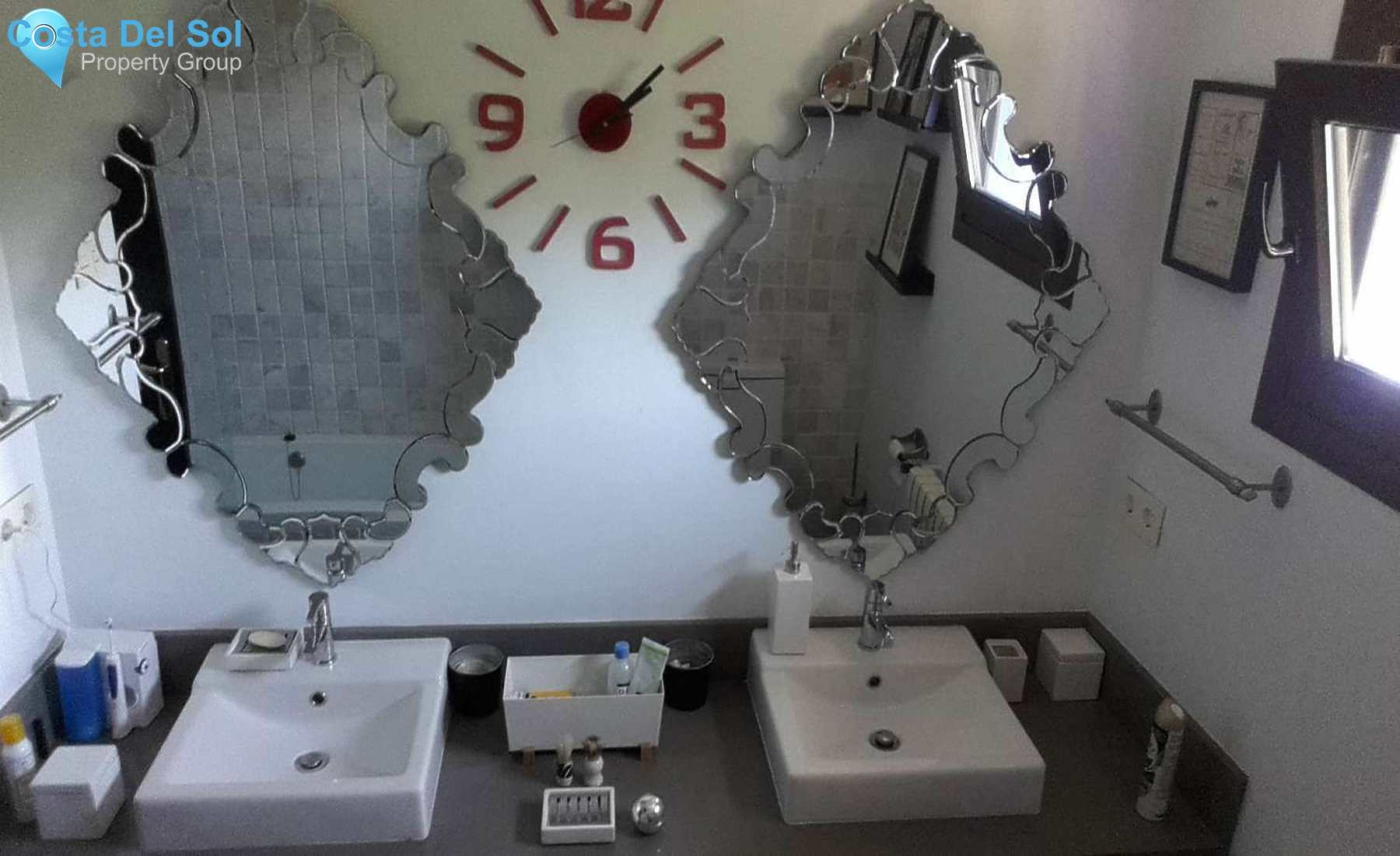 Detached Villa in Alhaurín de la Torre-1474275