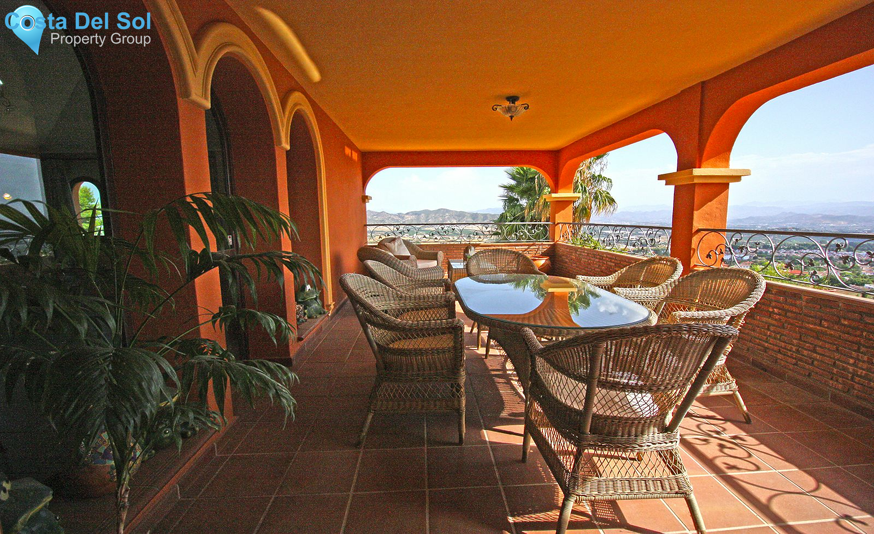 Detached Villa in Alhaurín de la Torre-1519609