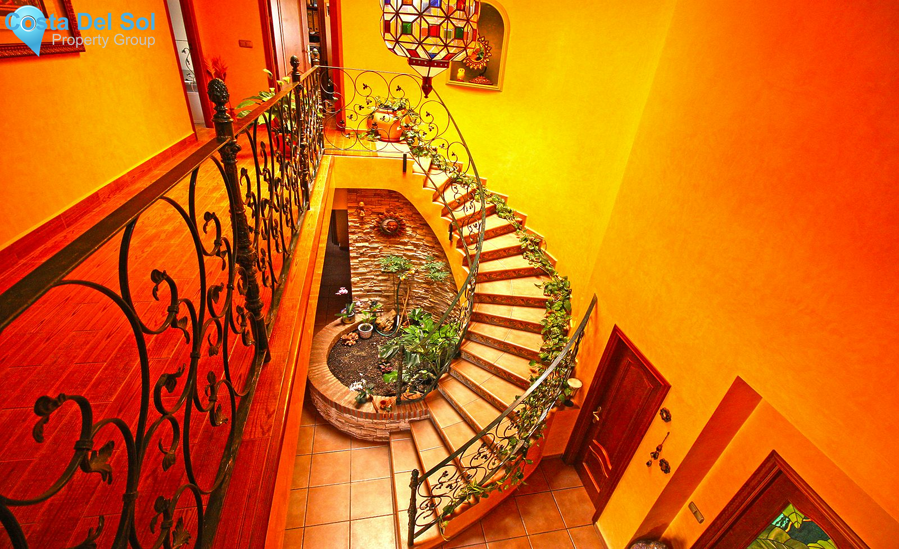 Detached Villa in Alhaurín de la Torre-1519599