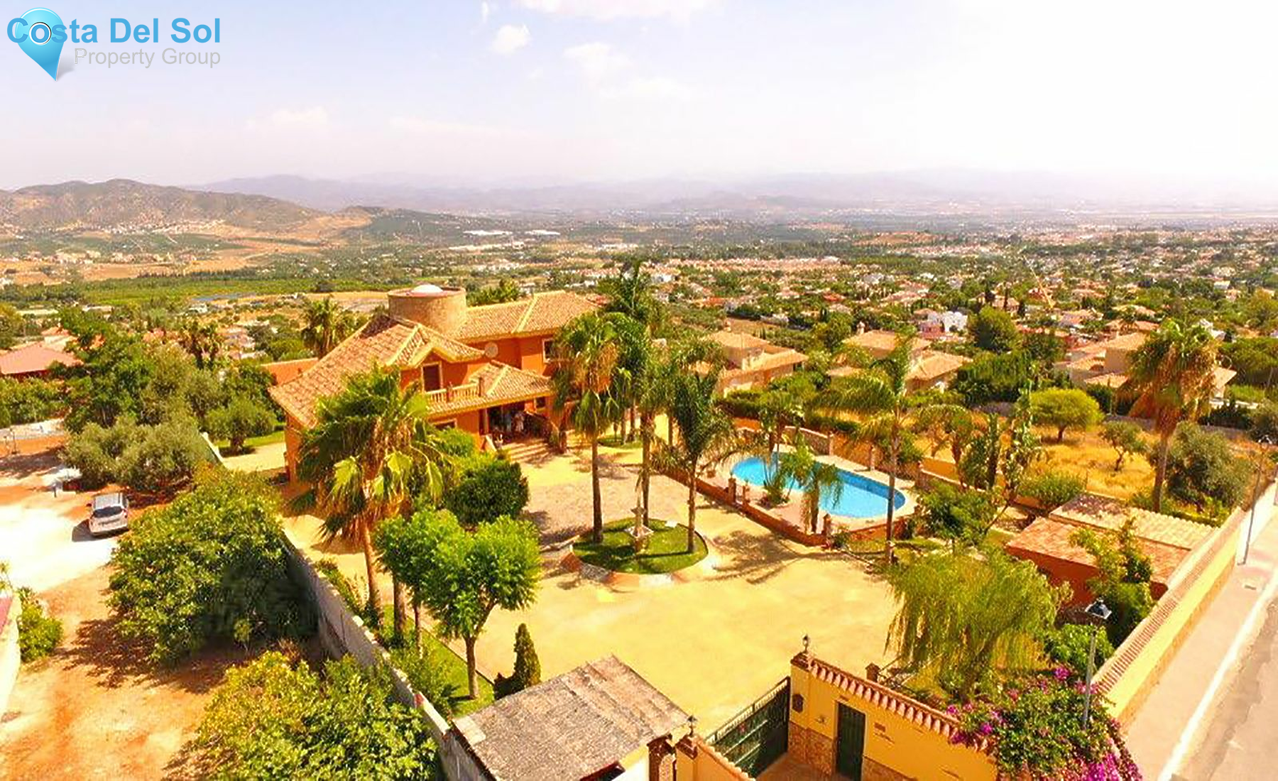 Detached Villa in Alhaurín de la Torre-1519603