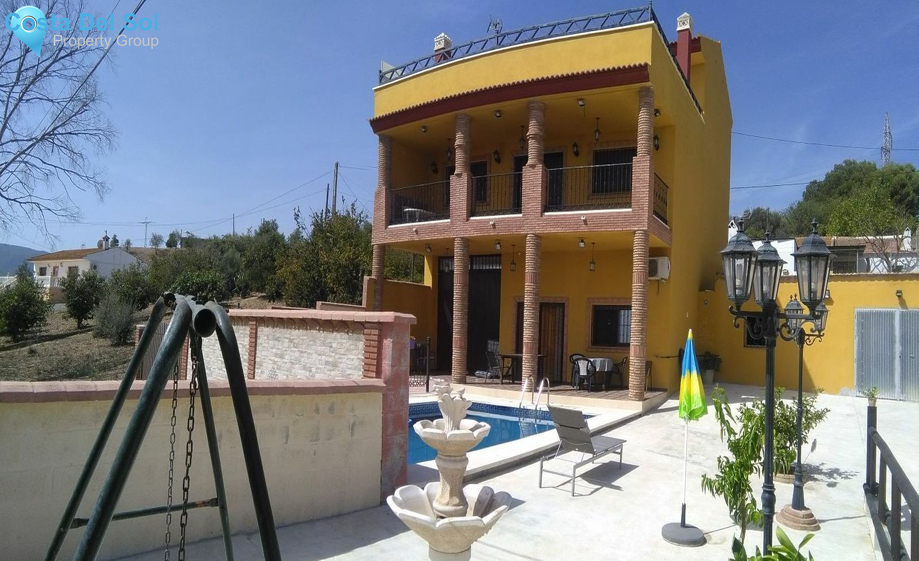 Detached Villa in Alhaurín de la Torre-1544359