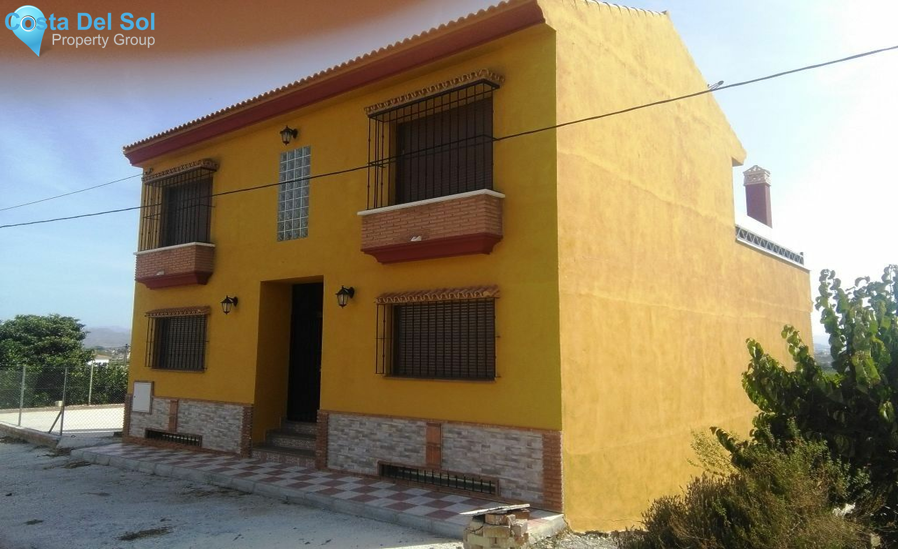 Detached Villa in Alhaurín de la Torre-1544360