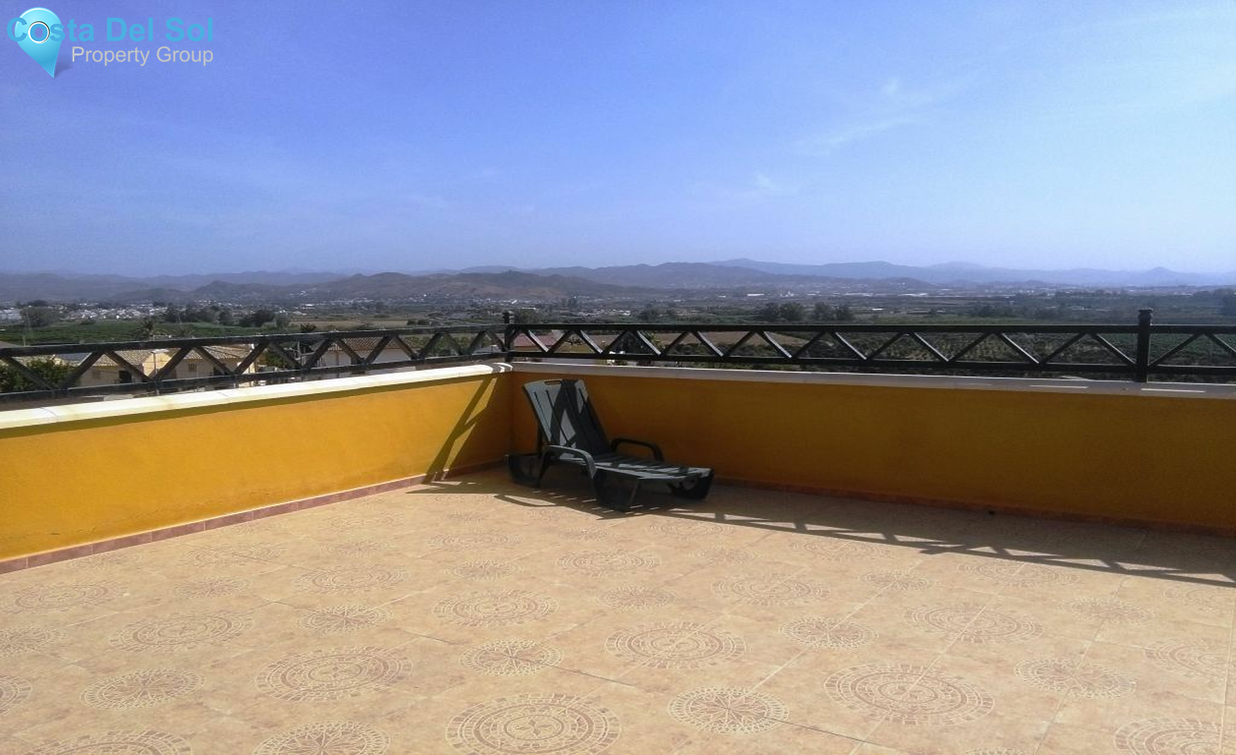 Detached Villa in Alhaurín de la Torre-1544361