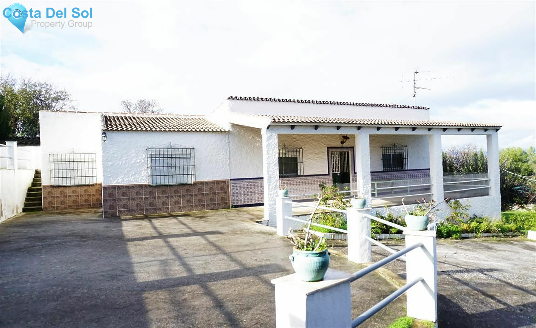 Detached Villa in Alhaurín el Grande-1132207