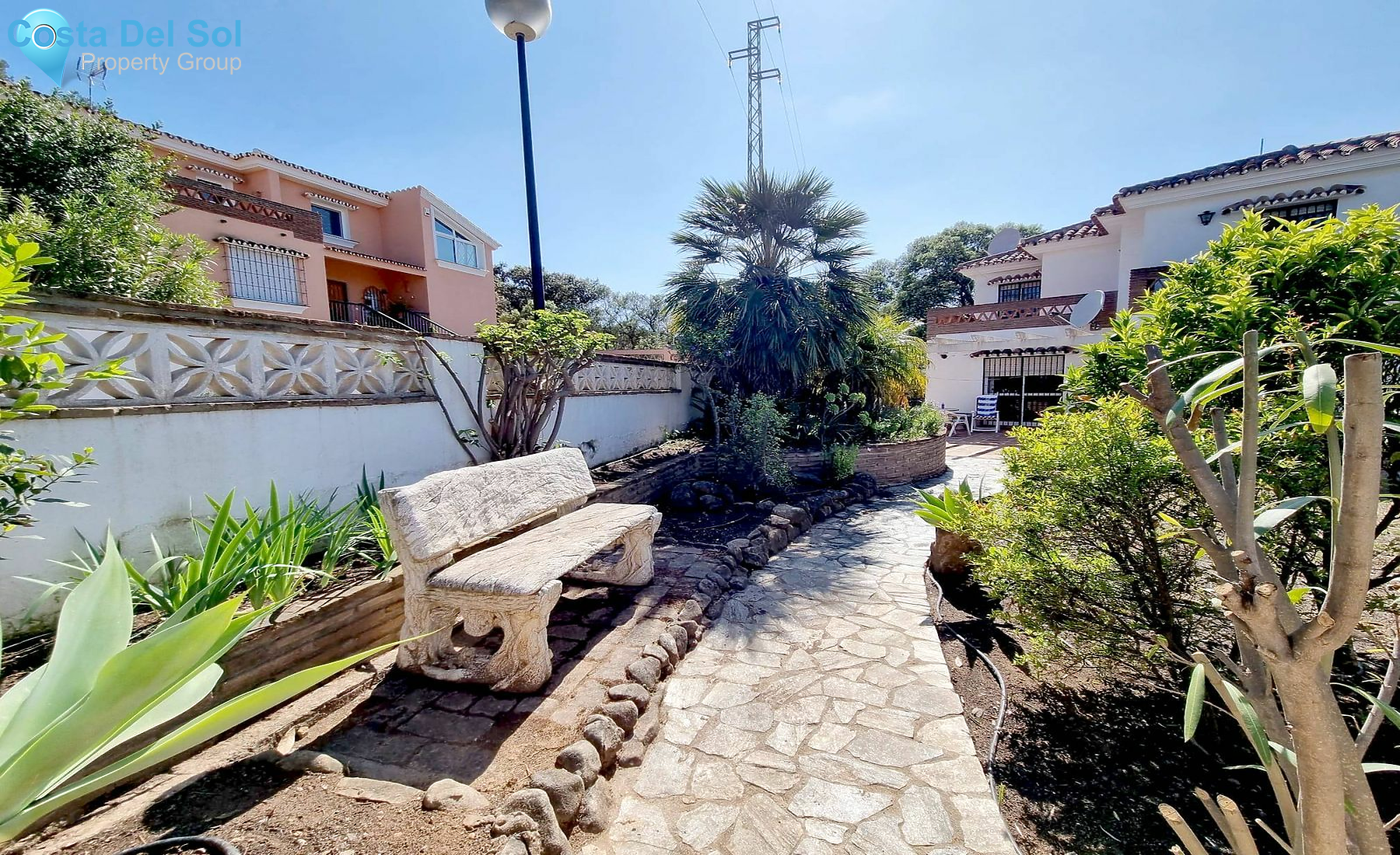 Detached Villa in Alhaurín el Grande-1194237