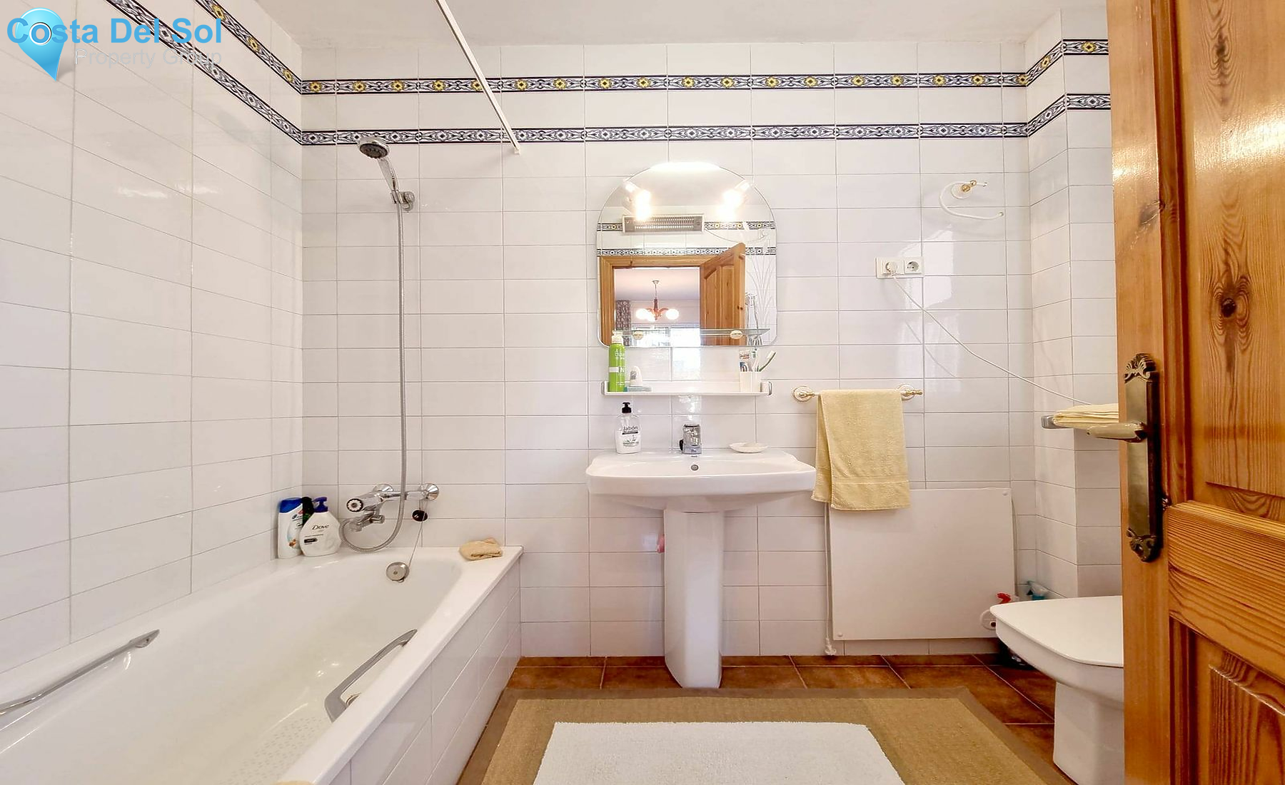 Detached Villa in Alhaurín el Grande-1194242