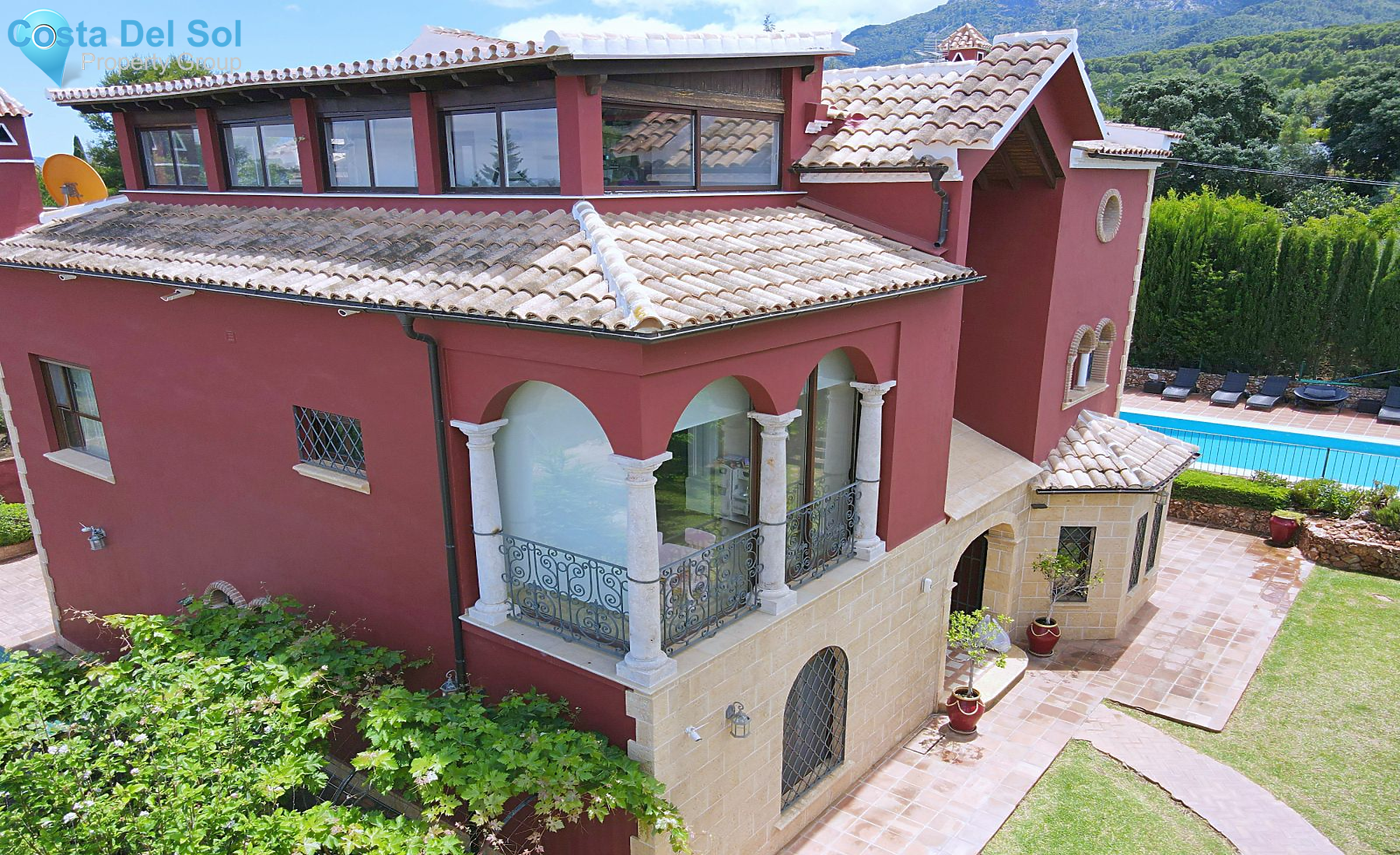 Detached Villa in Alhaurín el Grande-1204235