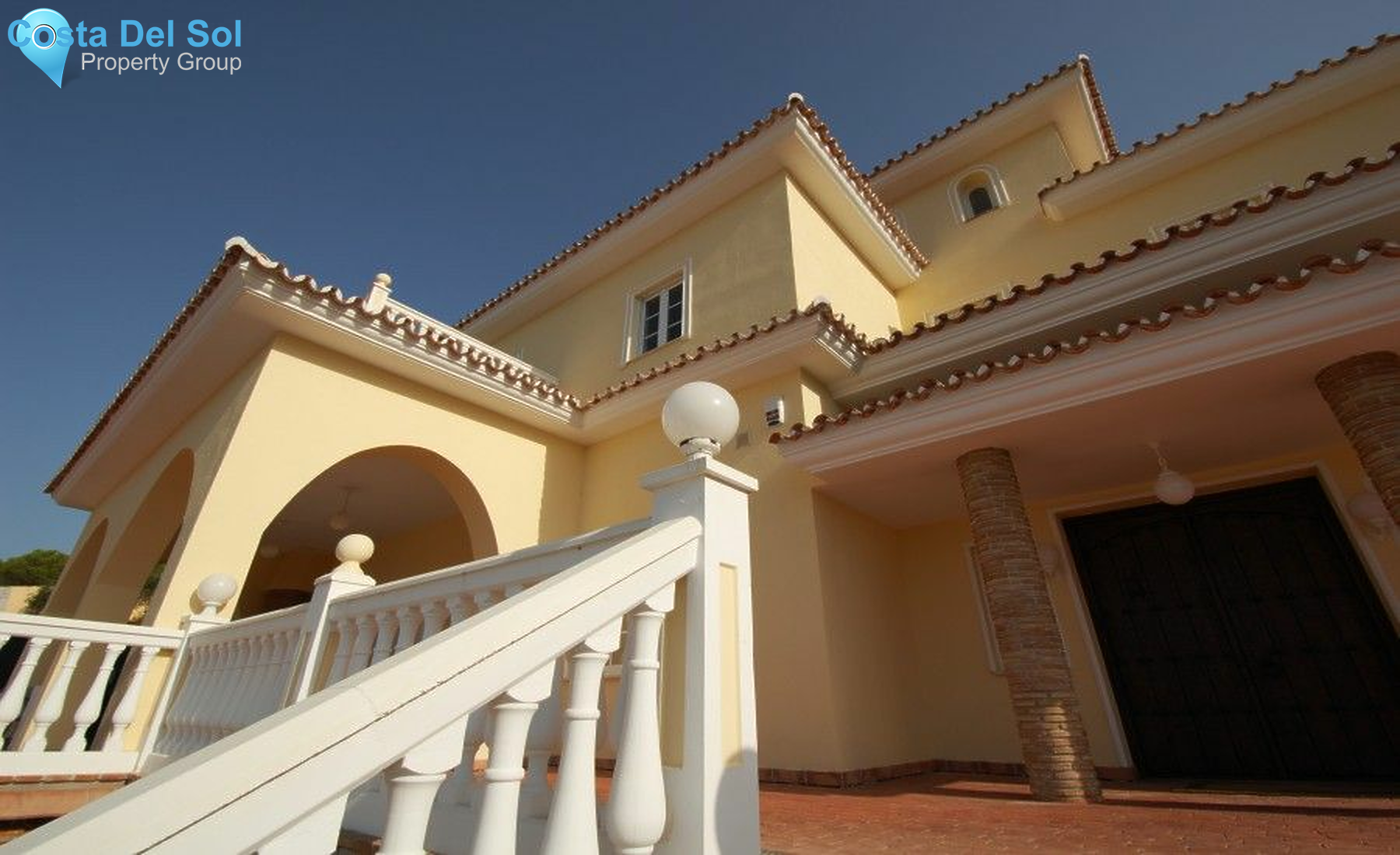 Detached Villa in Alhaurín el Grande-1232015