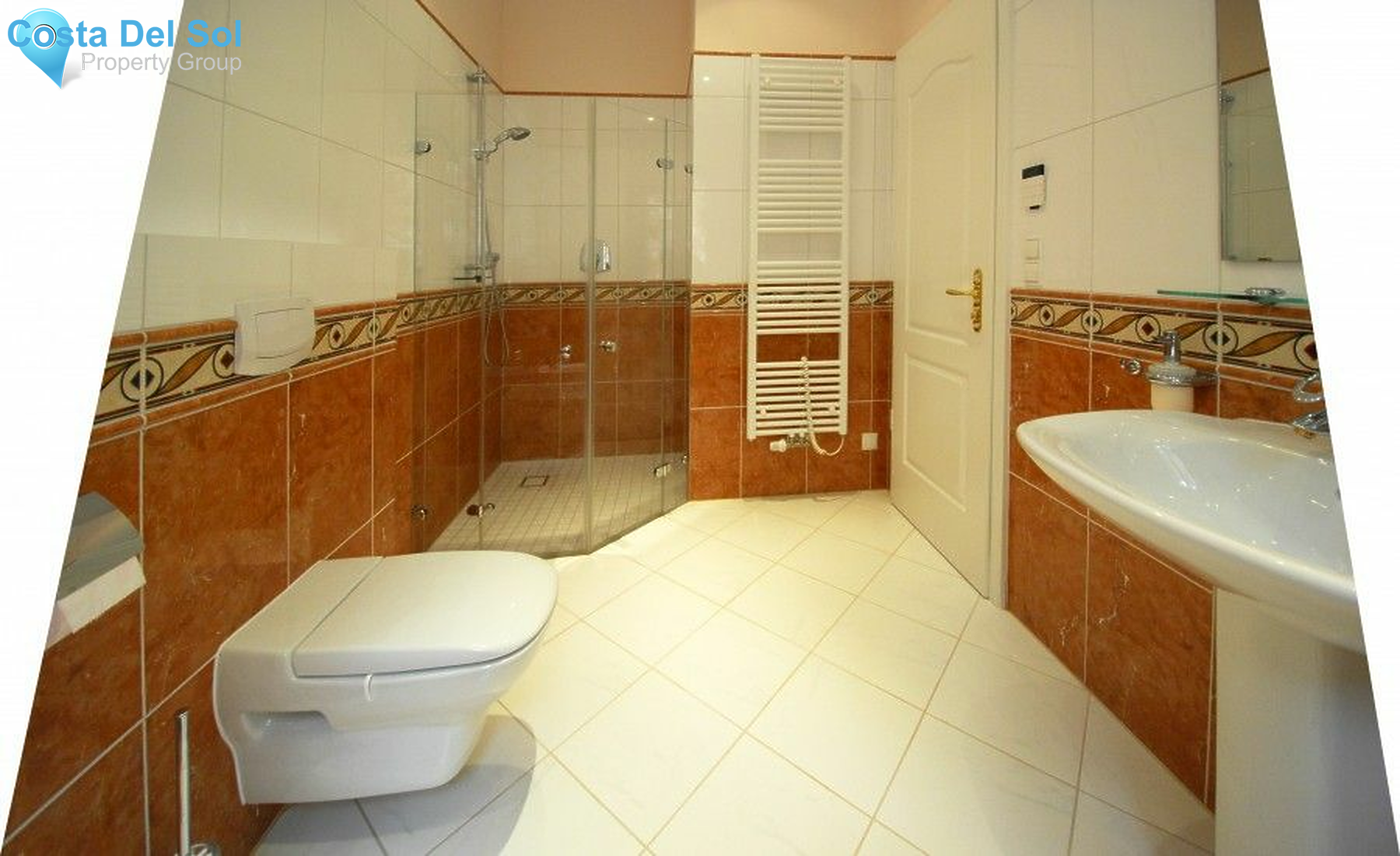 Detached Villa in Alhaurín el Grande-1232008