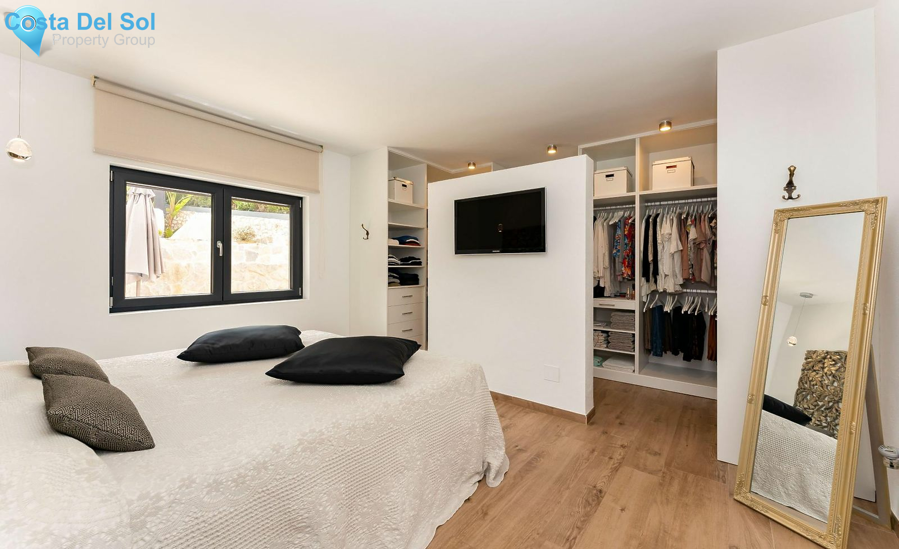 Detached Villa in Alhaurín el Grande-1467560