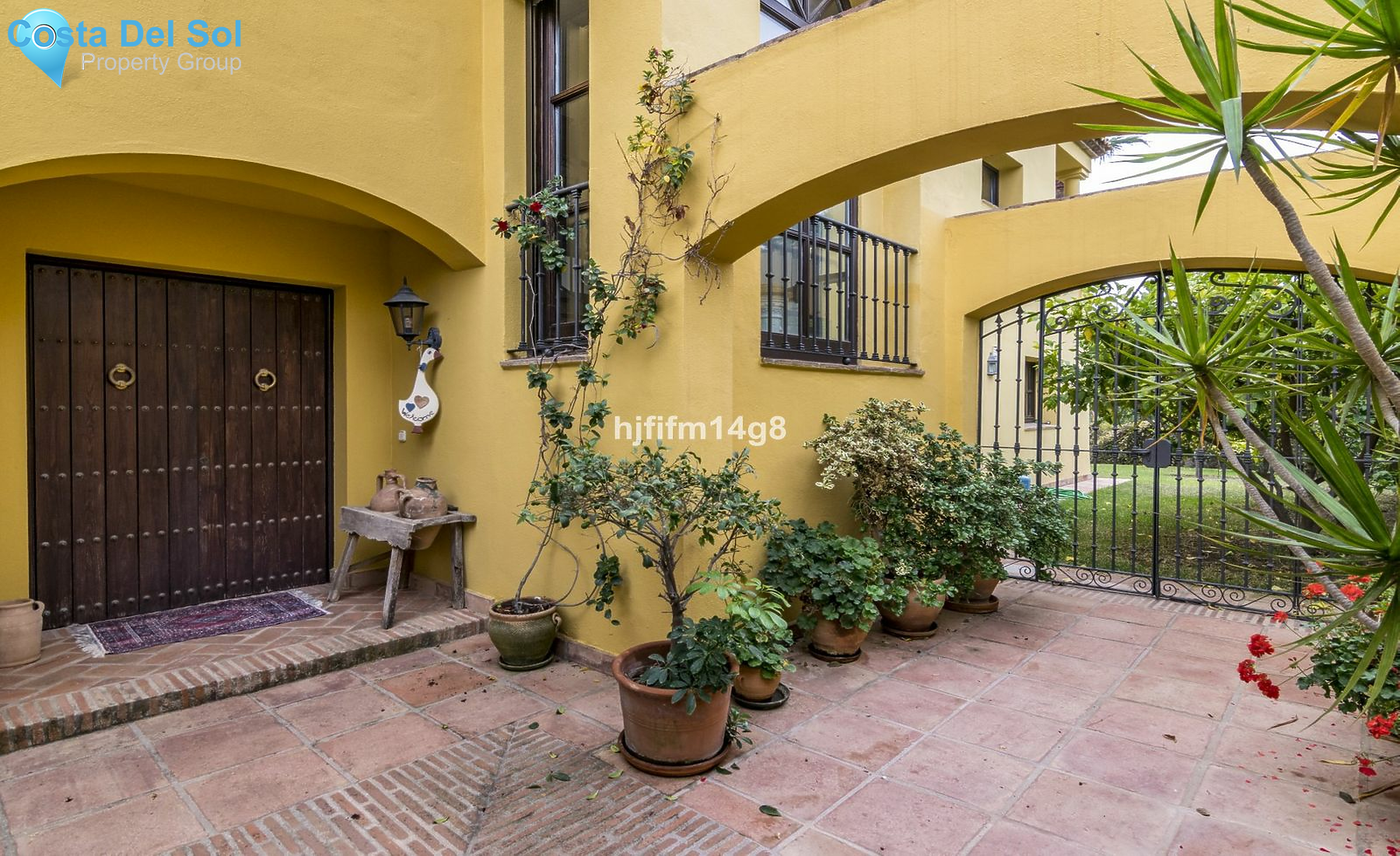 Detached Villa in Aloha-1517176