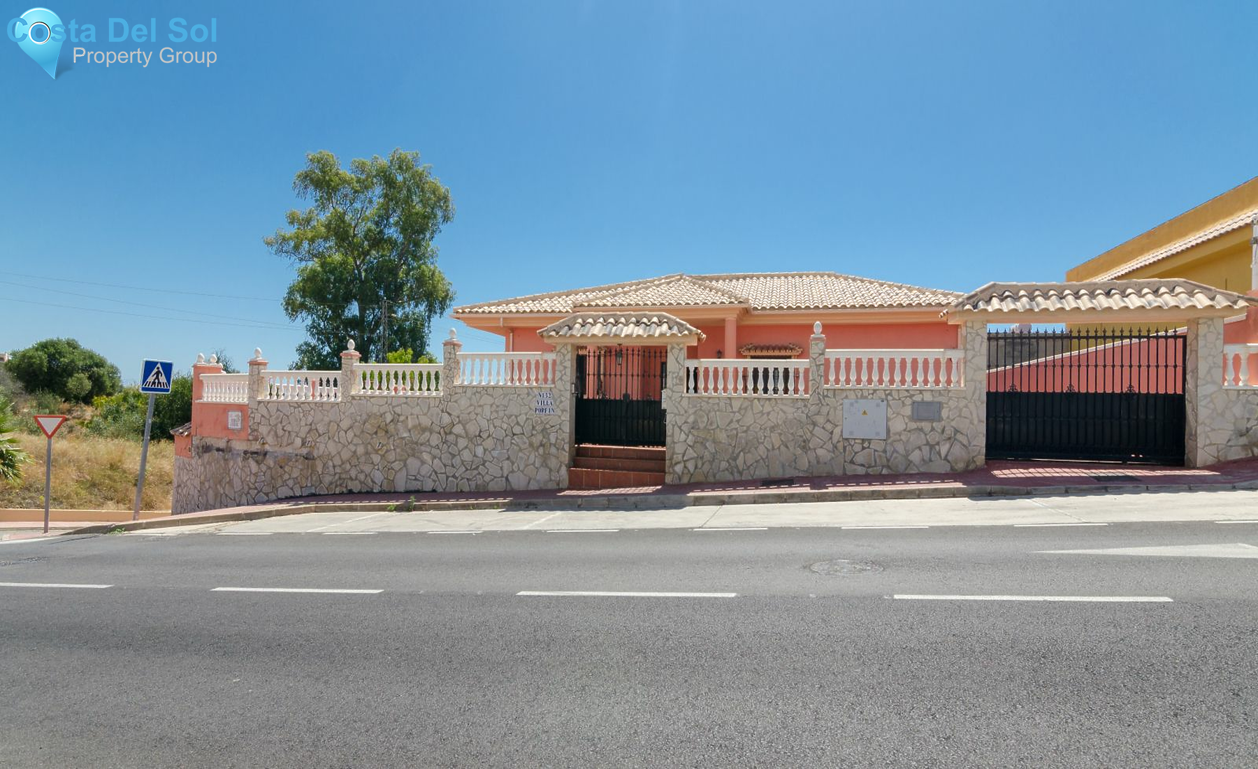 Detached Villa in Arroyo de la Miel