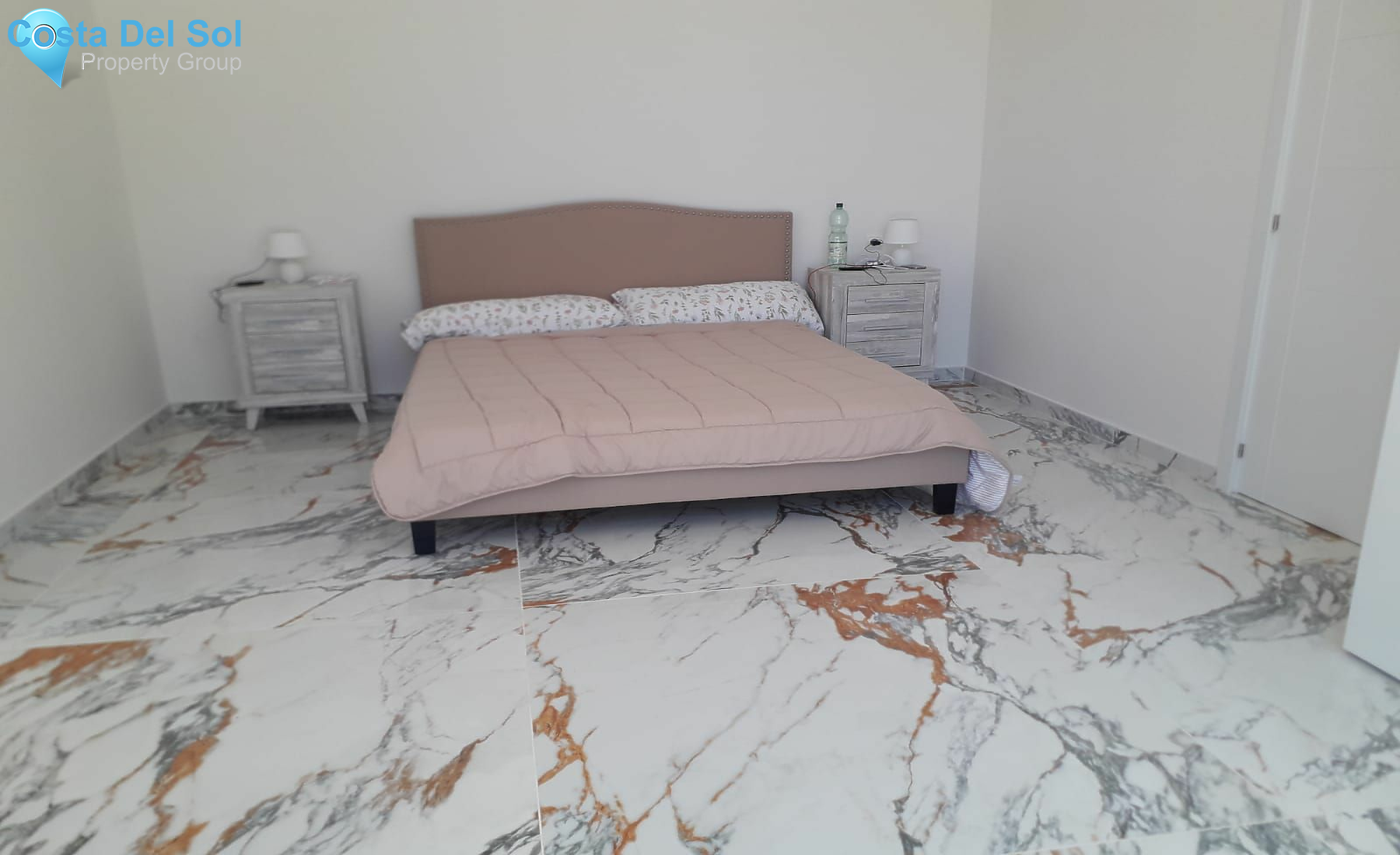 Detached Villa in Atalaya-1163428