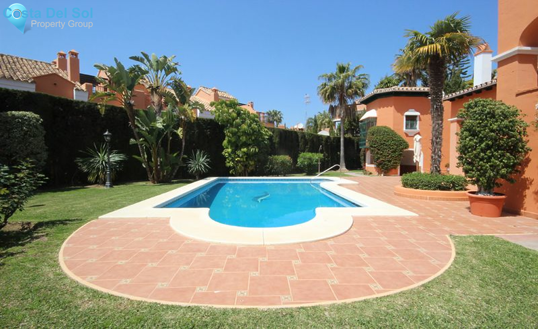 Detached Villa in Bahía de Marbella-1494816