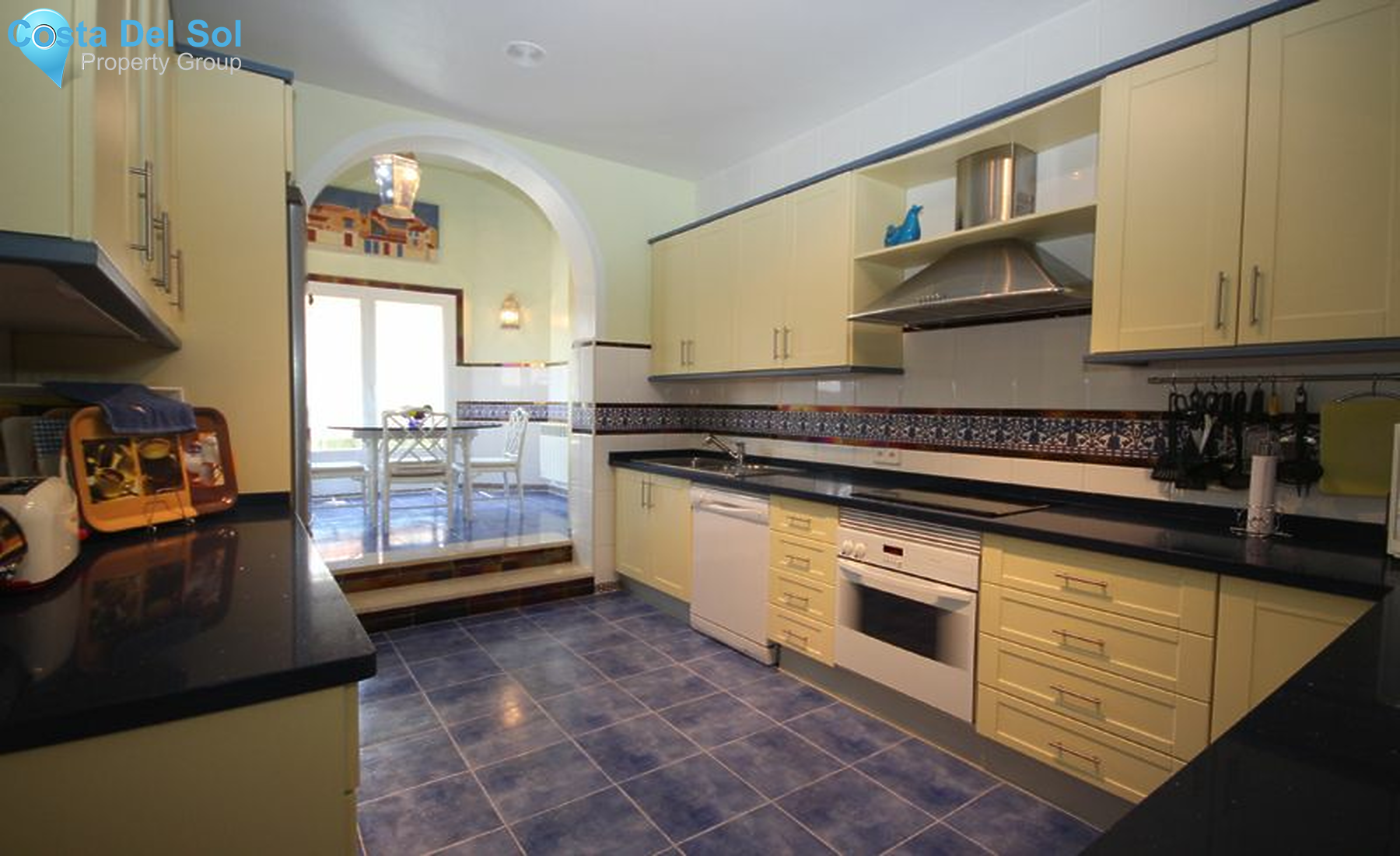 Detached Villa in Bahía de Marbella-1494821