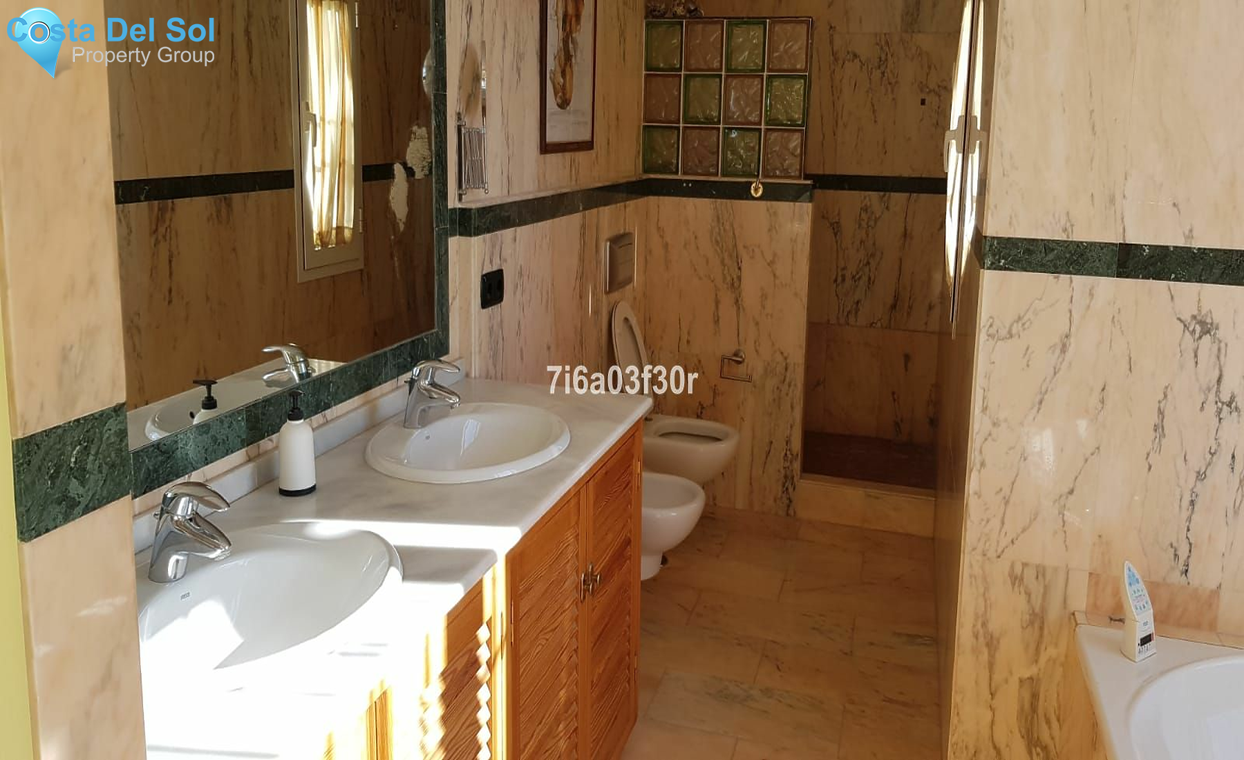 Detached Villa in Estepona-1197858