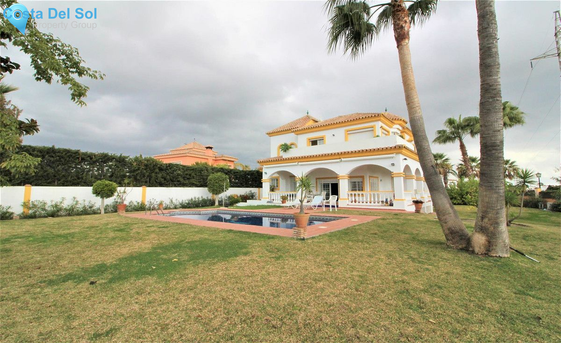 Detached Villa in Bel Air-1446054