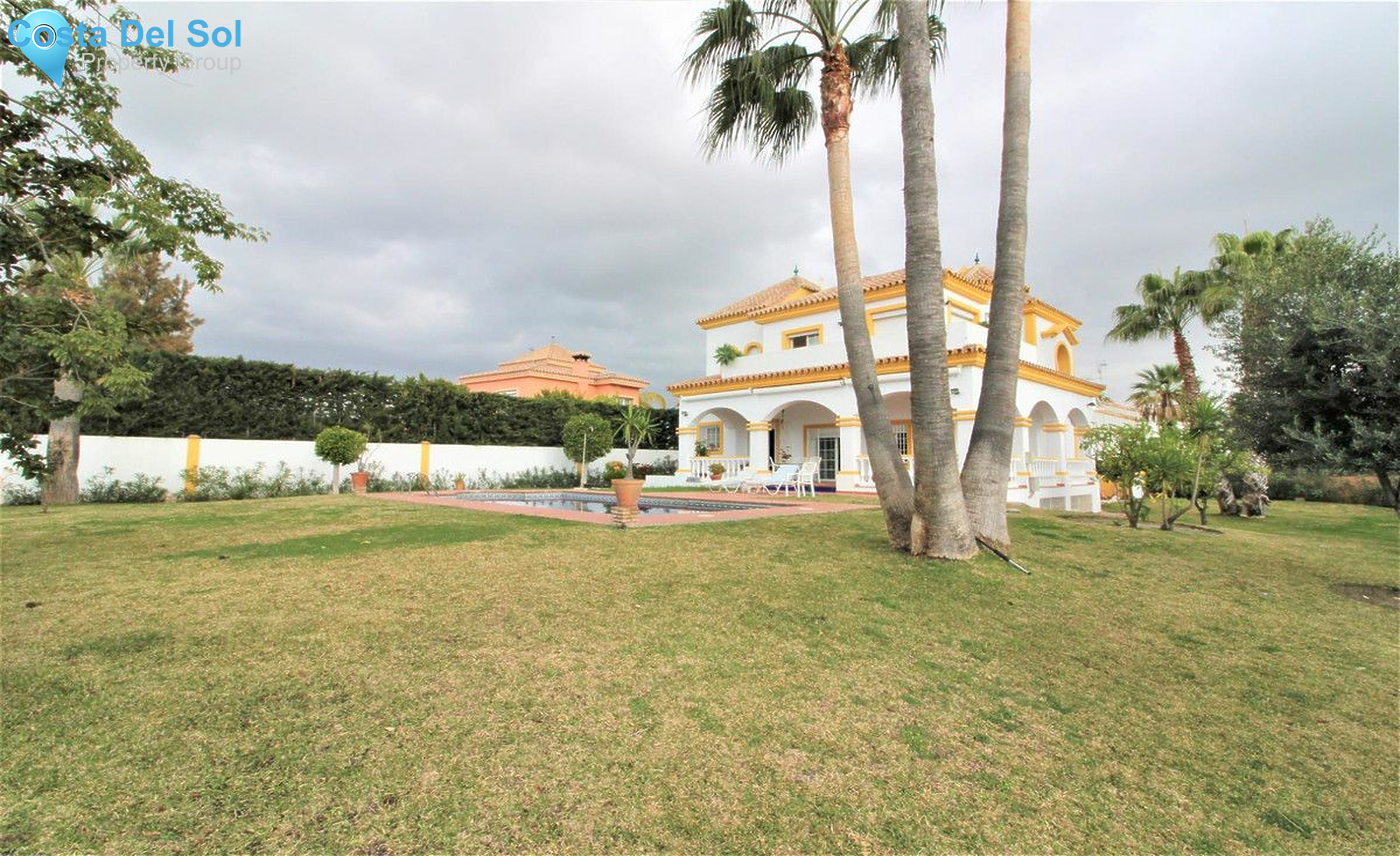 Detached Villa in Bel Air-1446055