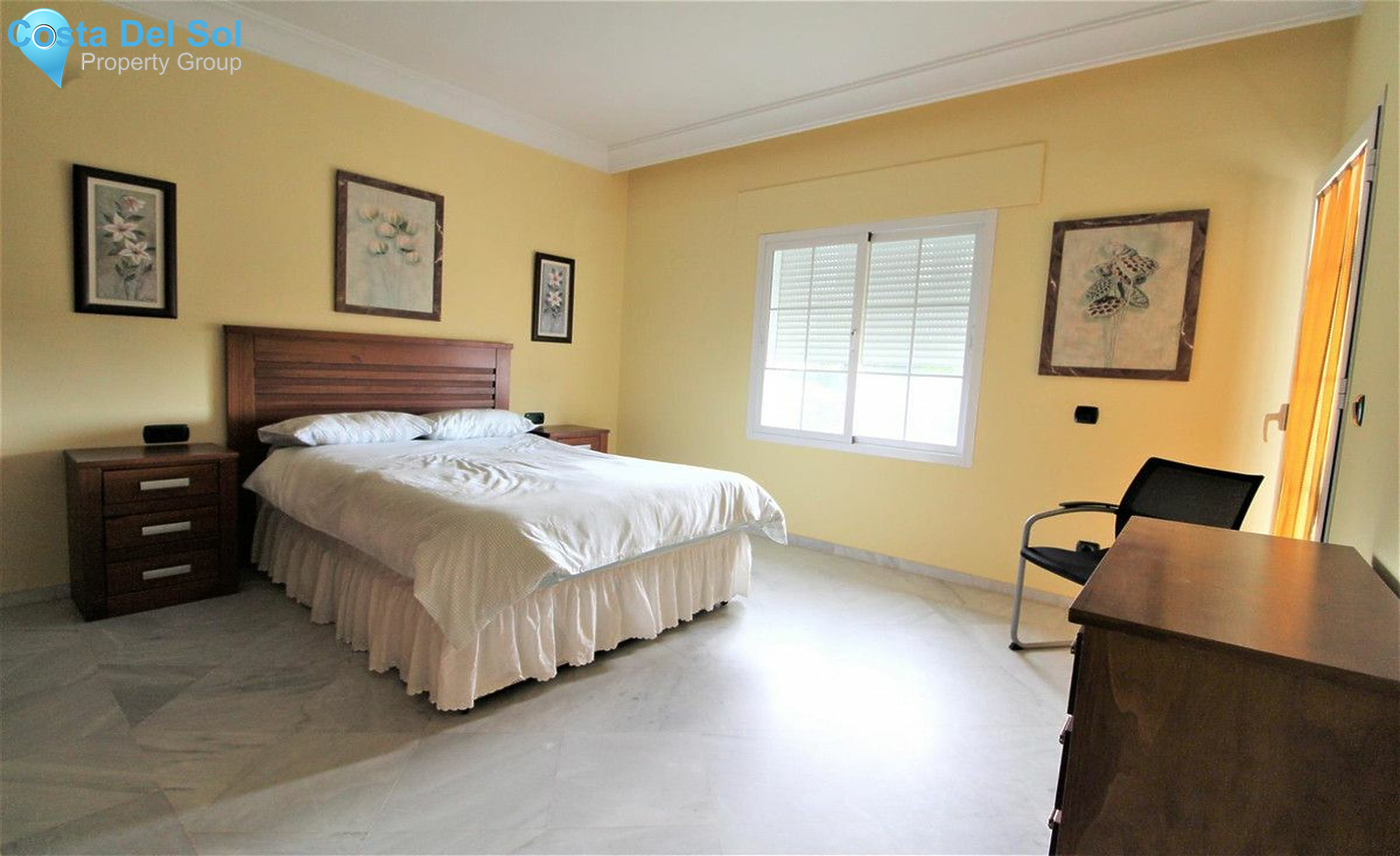 Detached Villa in Bel Air-1446043
