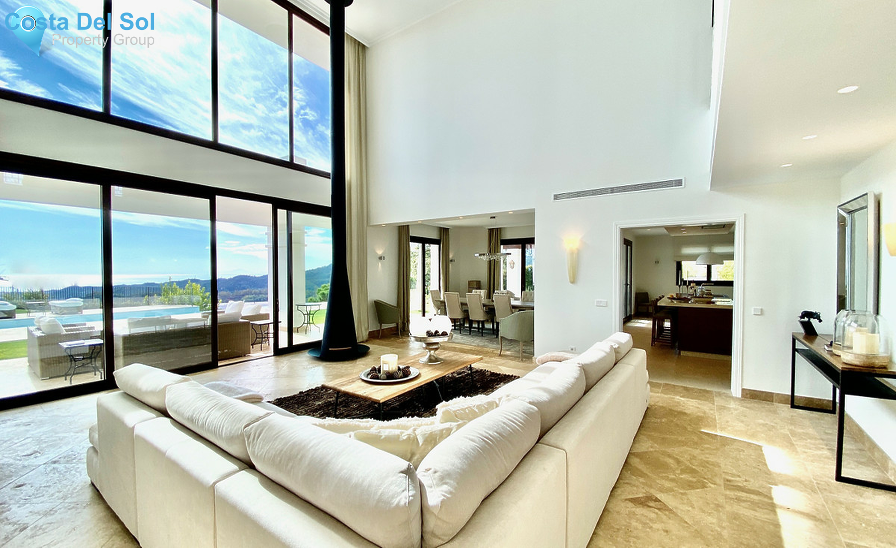 Detached Villa in Benahavís-704650
