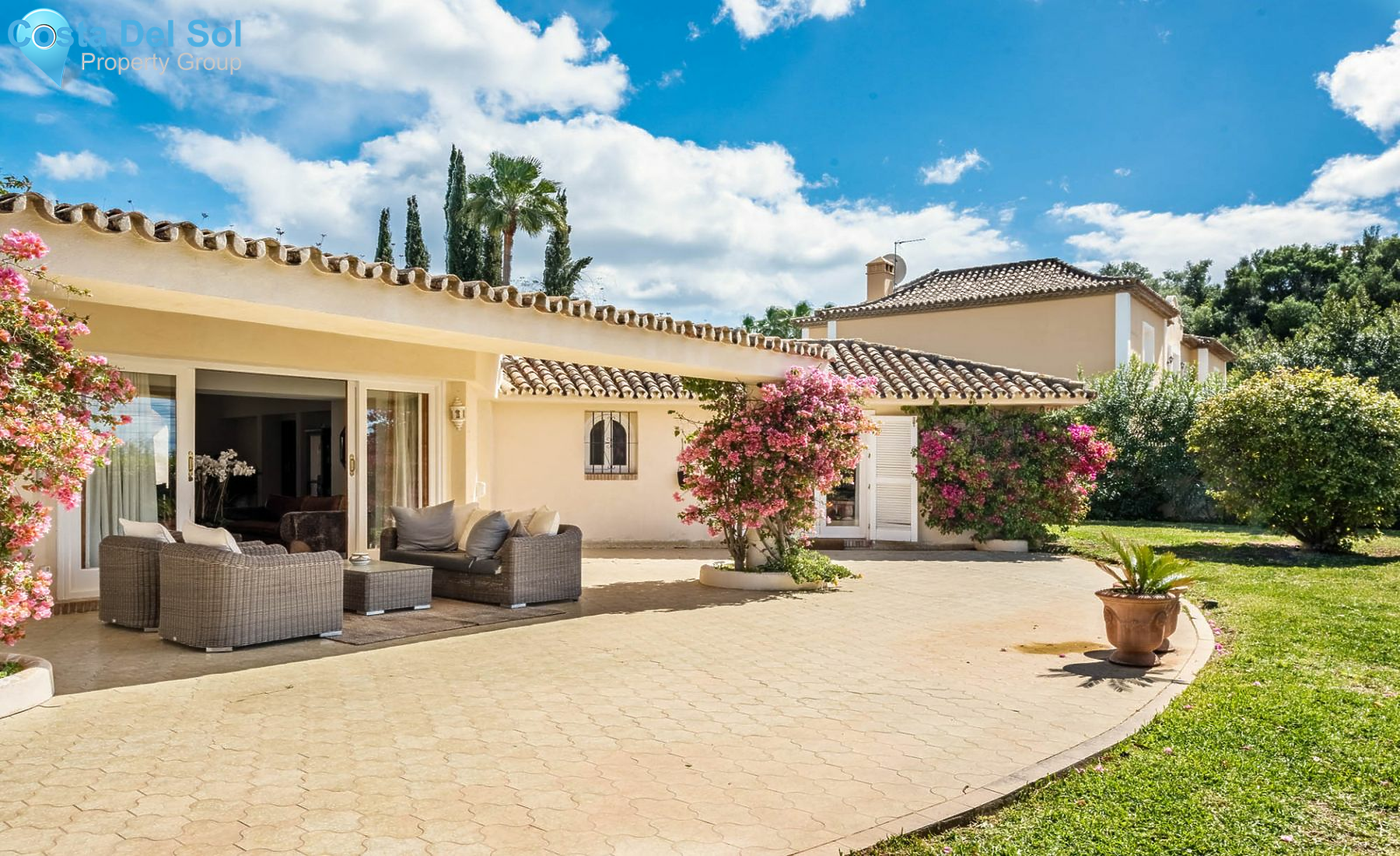 Detached Villa in Benahavís-1153770