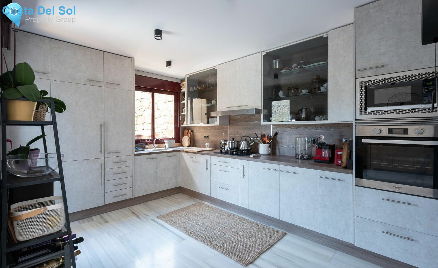 Detached Villa in Benahavís-1185922